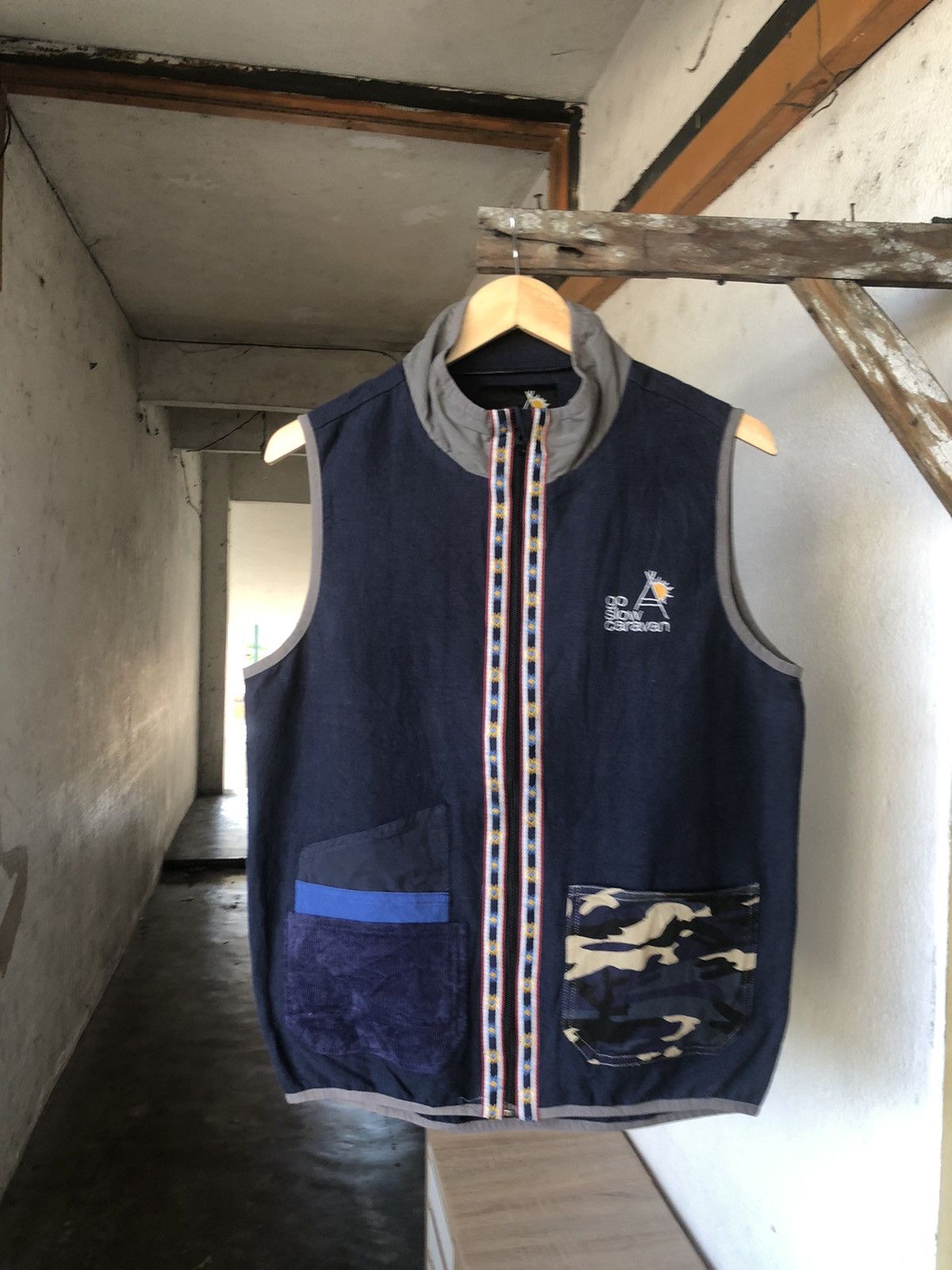 Native Vintage Go Slow Caravan Native Patchwork Pocket Vest Size US M / EU 48-50 / 2 - 4 Thumbnail