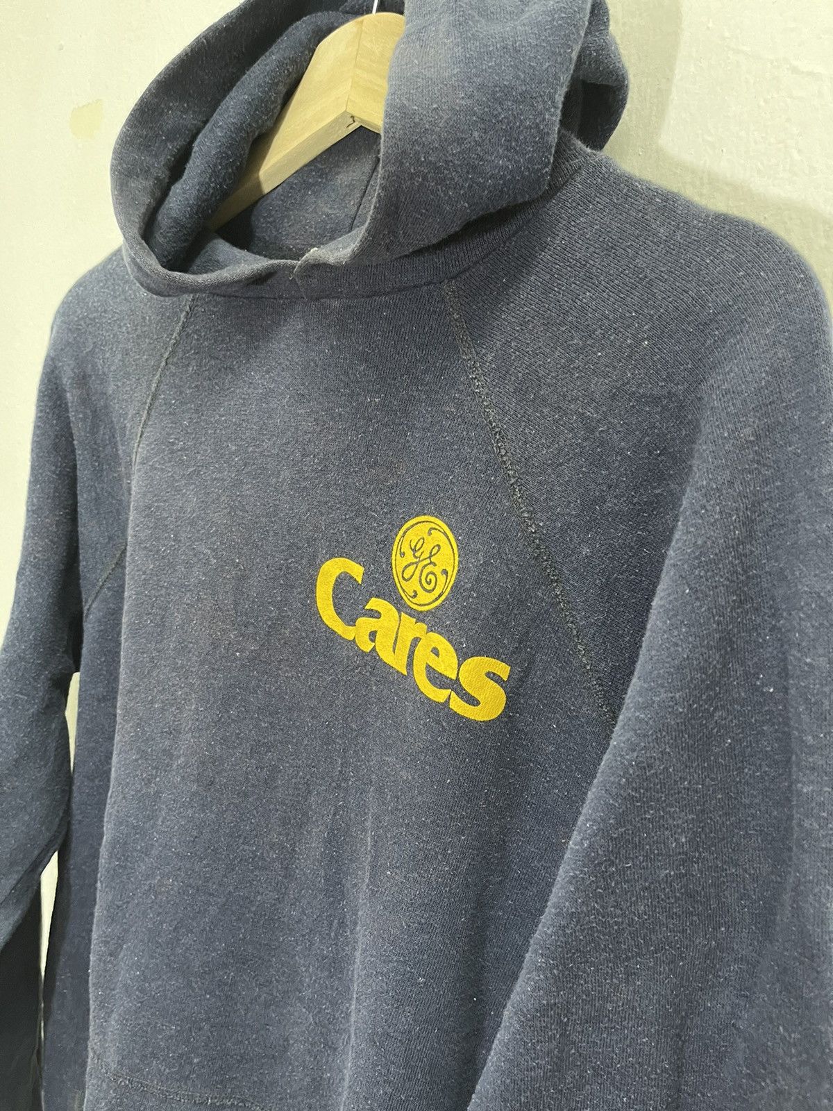 Vintage sportwear cares hoodie u.s made jacket Size US XL / EU 56 / 4 - 2 Thumbnail