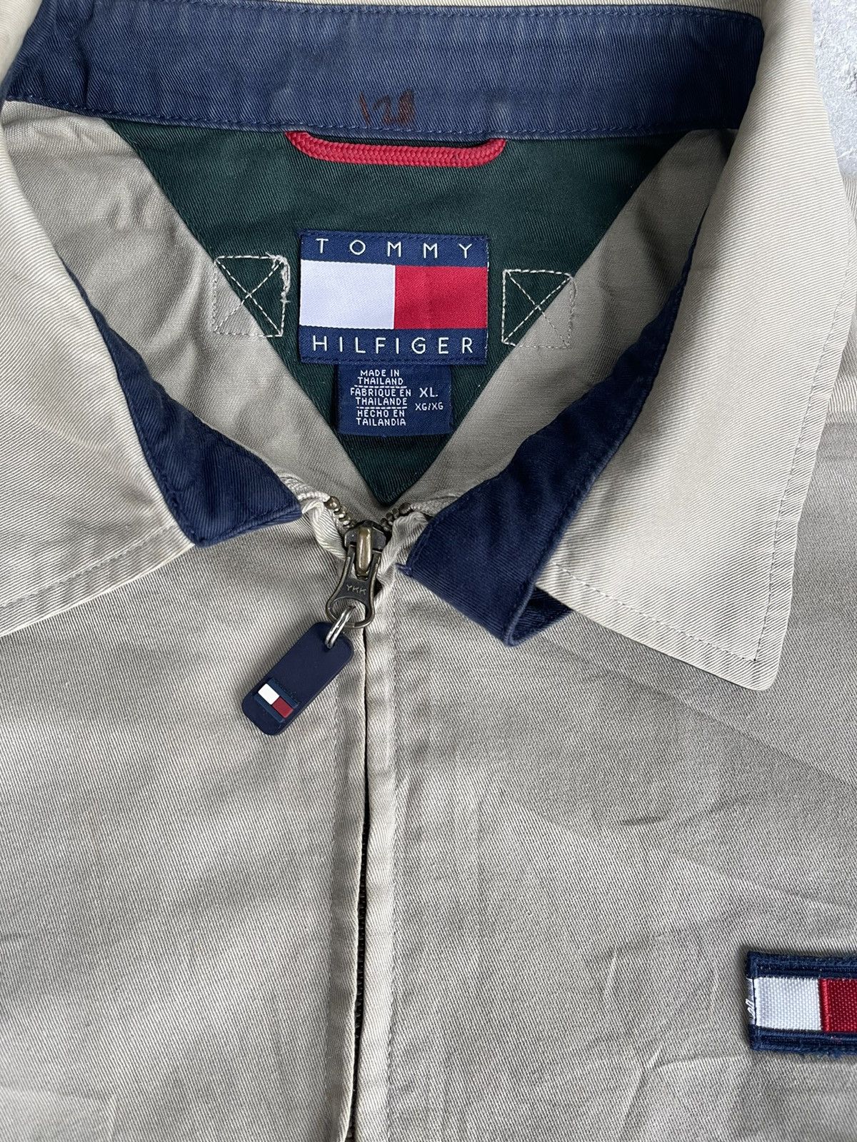 Tommy Hilfiger × Vintage Vintage tommy hillfiger Collared Zip Up Jacket Size US XL / EU 56 / 4 - 2 Thumbnail