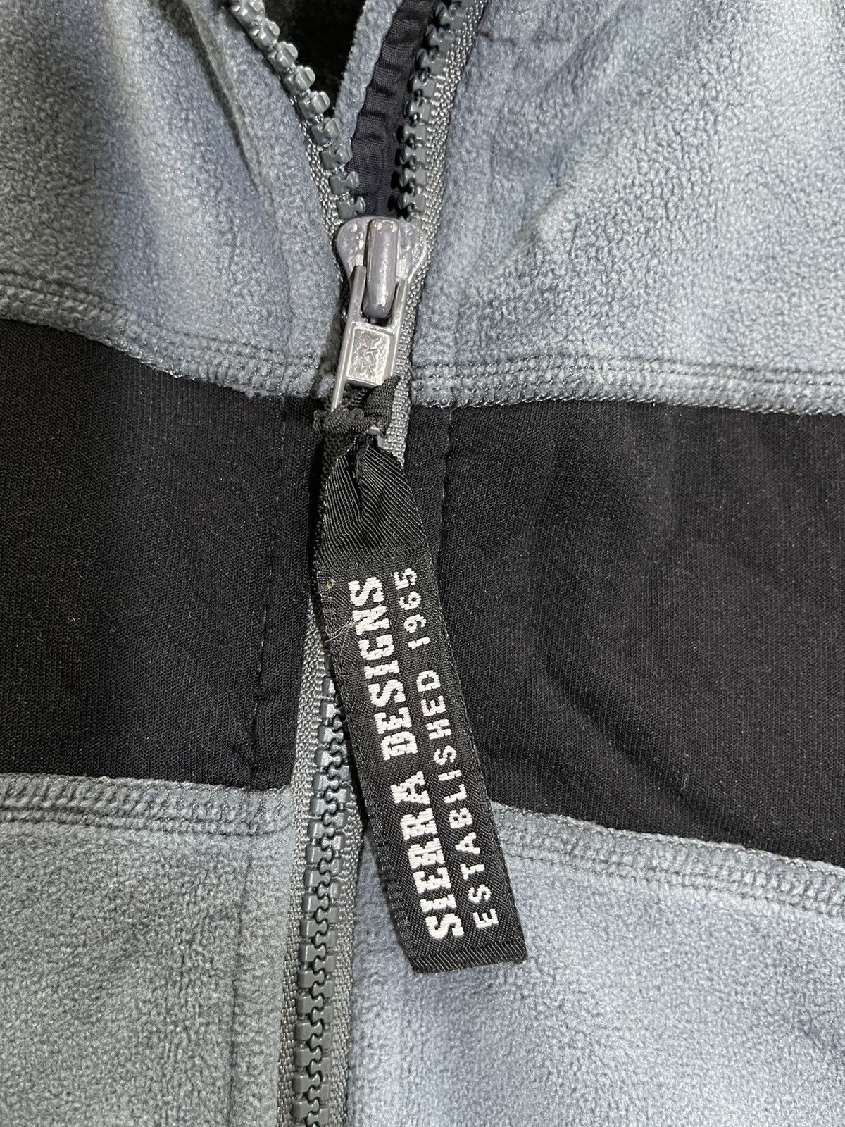 Sierra Designs × Vintage Vintage Sierra Desings vest polartec Size US L / EU 52-54 / 3 - 4 Thumbnail