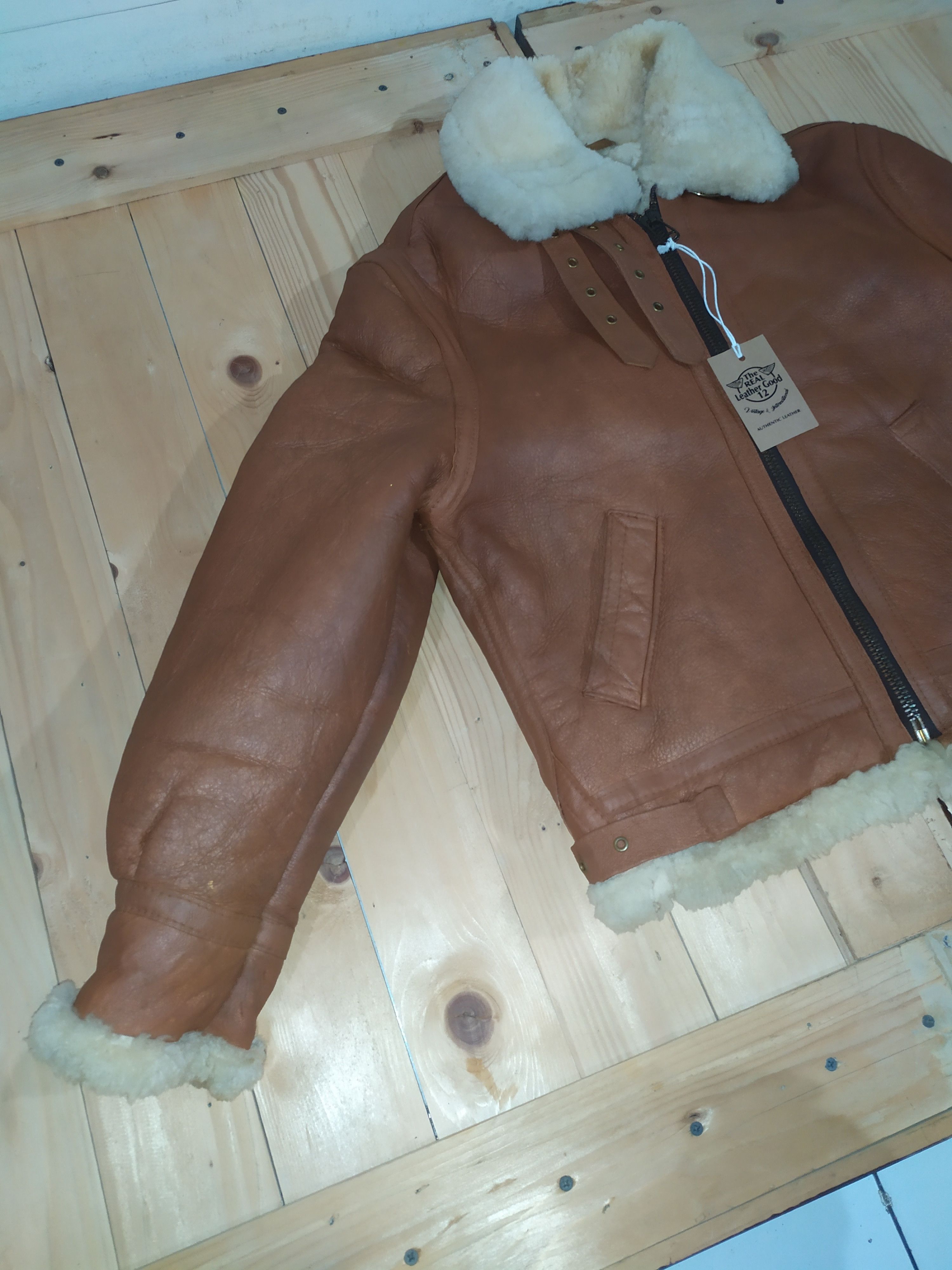 SCHOTT BROS INC LEATHER TYPE B3 U.S.A.A.F SHEEPSKIN JACKET
