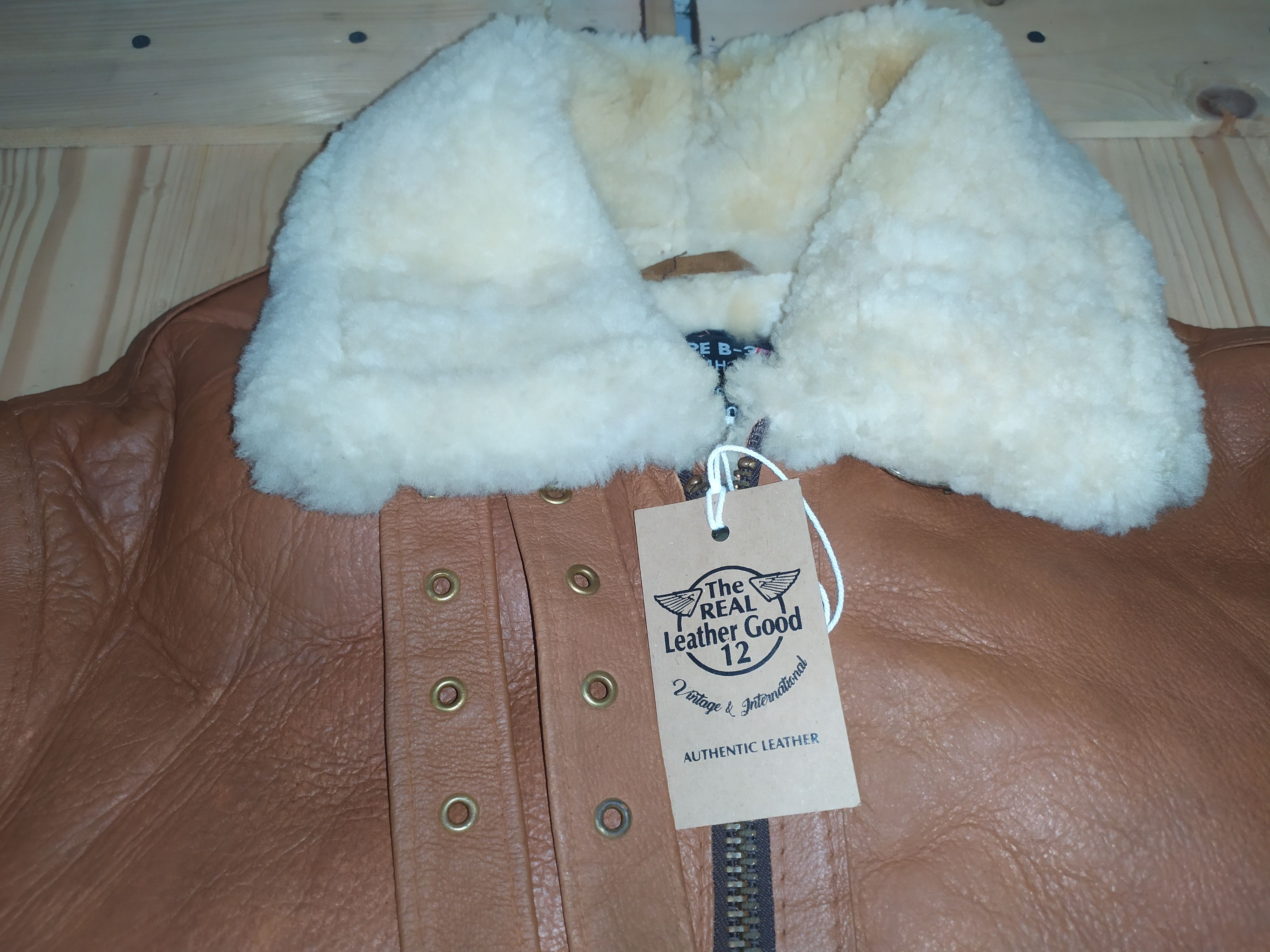 SCHOTT BROS INC LEATHER TYPE B3 U.S.A.A.F SHEEPSKIN JACKET