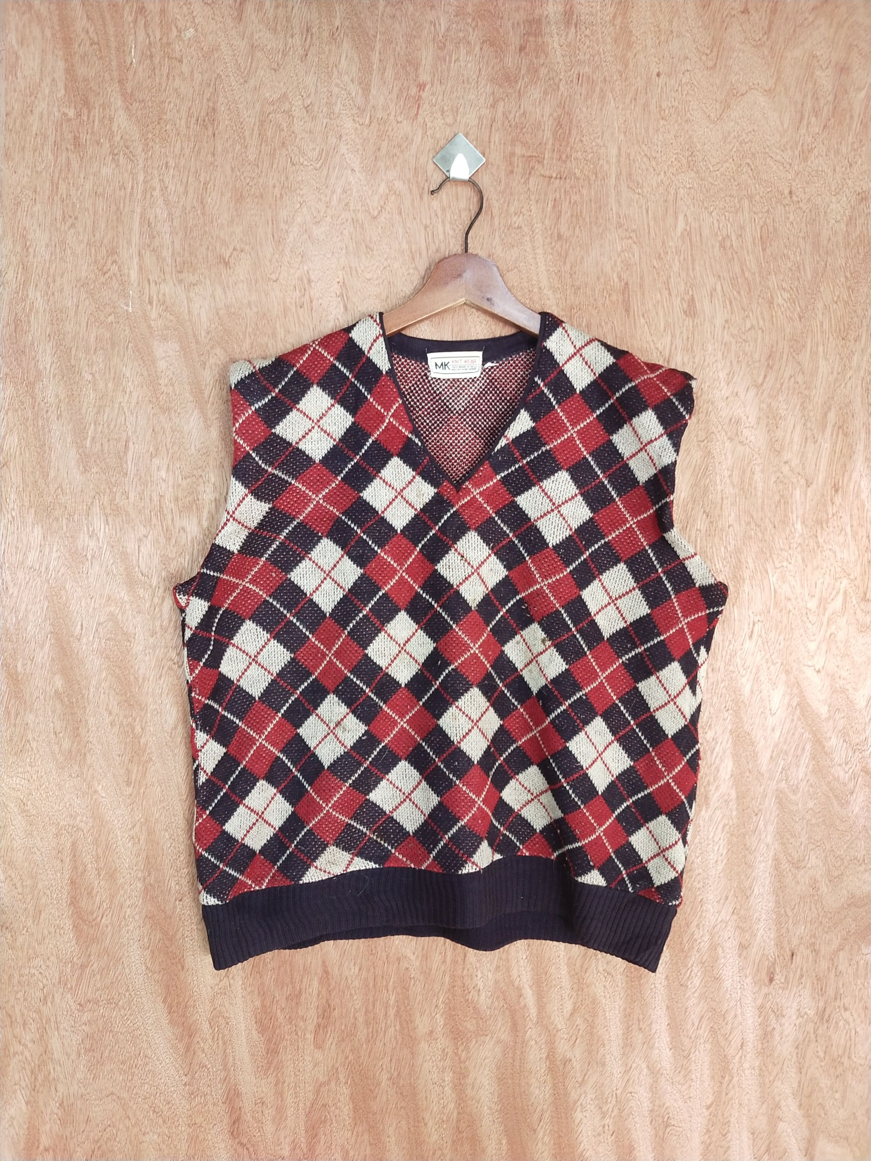 Vintage MK Knitwear checkered sleeveless vest knitwear #S089 Size US M / EU 48-50 / 2 - 1 Thumbnail