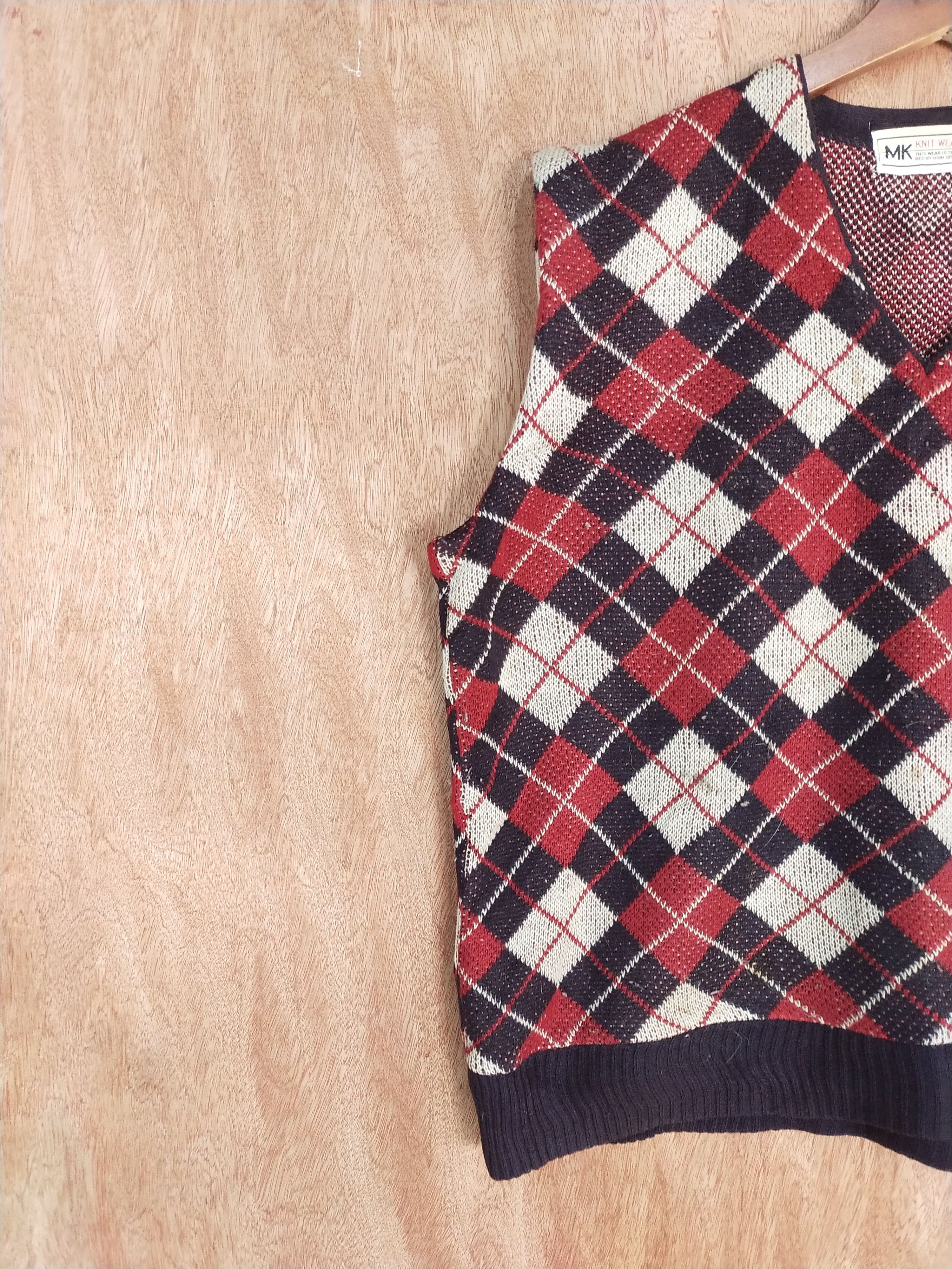 Vintage MK Knitwear checkered sleeveless vest knitwear #S089 Size US M / EU 48-50 / 2 - 4 Thumbnail