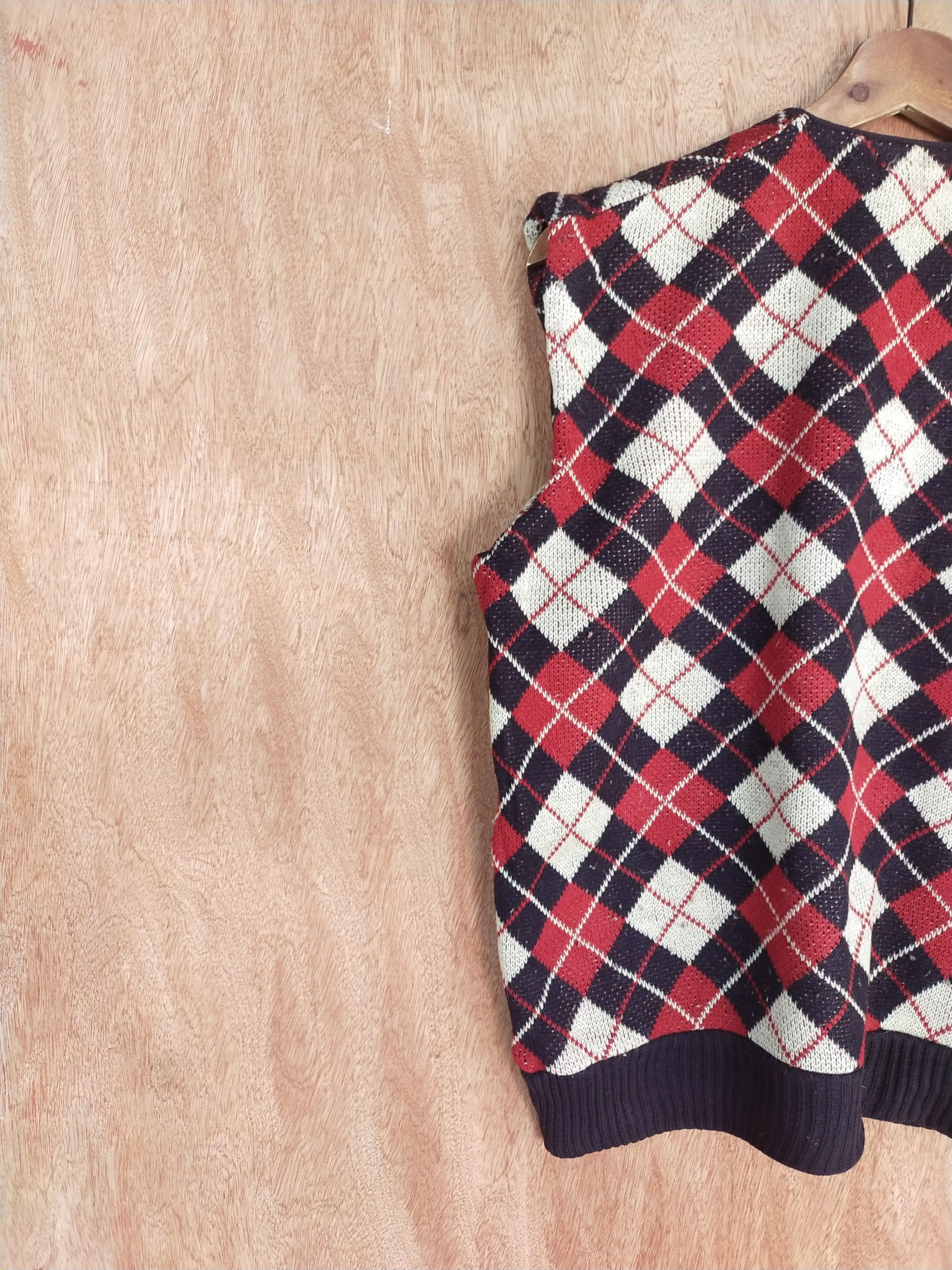 Vintage MK Knitwear checkered sleeveless vest knitwear #S089 Size US M / EU 48-50 / 2 - 10 Thumbnail