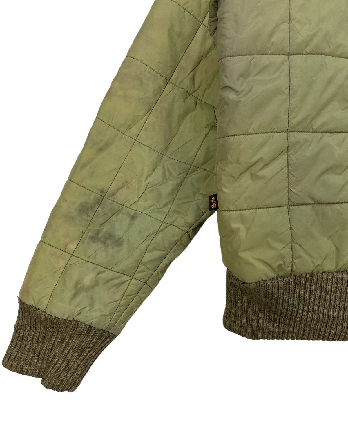 Alpha Industries Vintage Alpha Industries Down Jacket Sunfaded Size US M / EU 48-50 / 2 - 6 Thumbnail