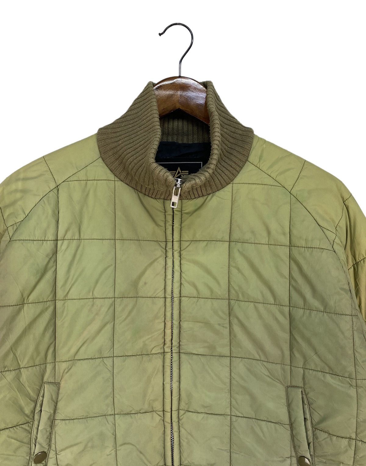 Alpha Industries Vintage Alpha Industries Down Jacket Sunfaded Size US M / EU 48-50 / 2 - 2 Thumbnail