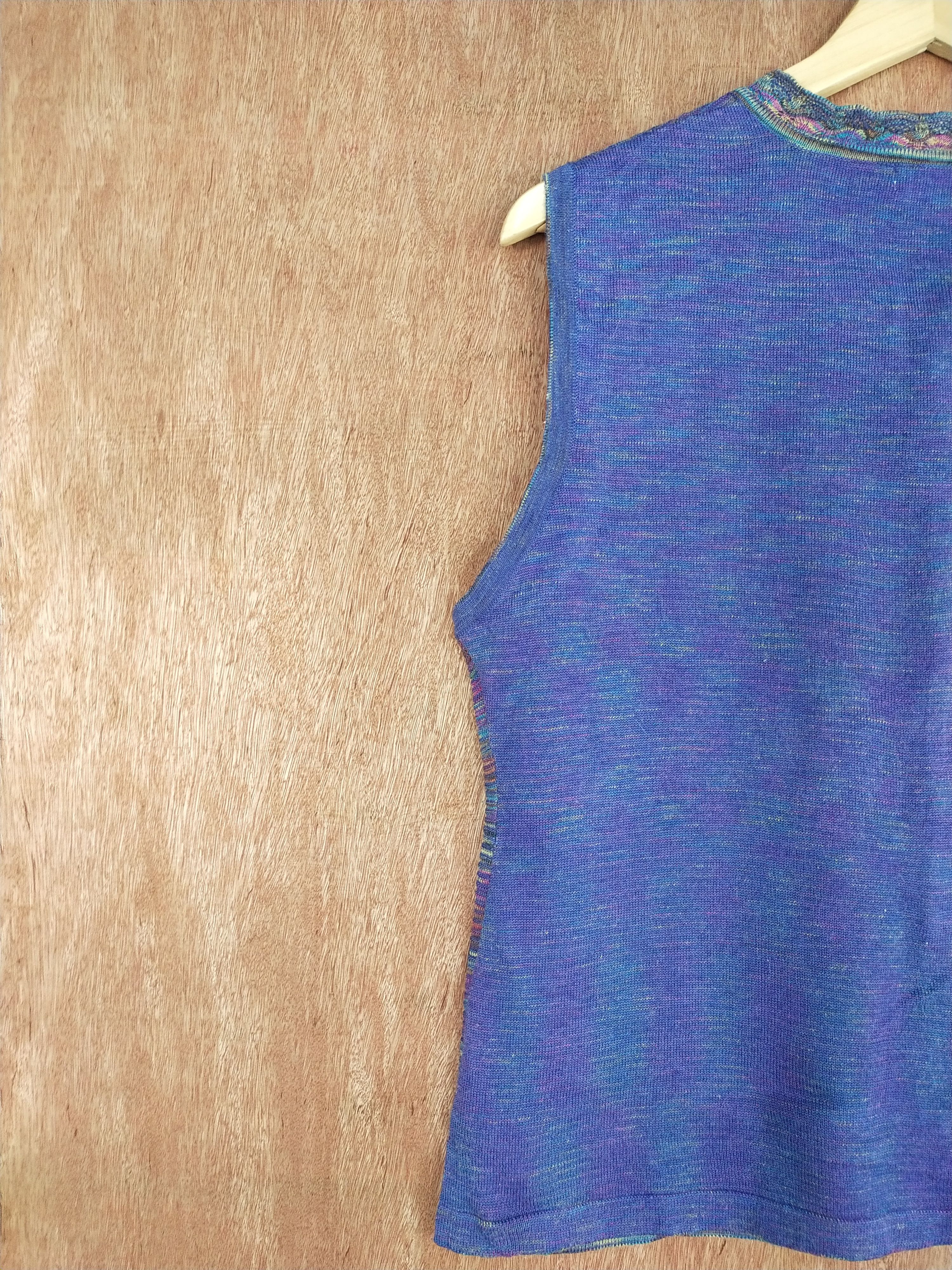 Vintage Financier blue colourful sleeveless cardigan knitwear #S098 Size US L / EU 52-54 / 3 - 10 Thumbnail