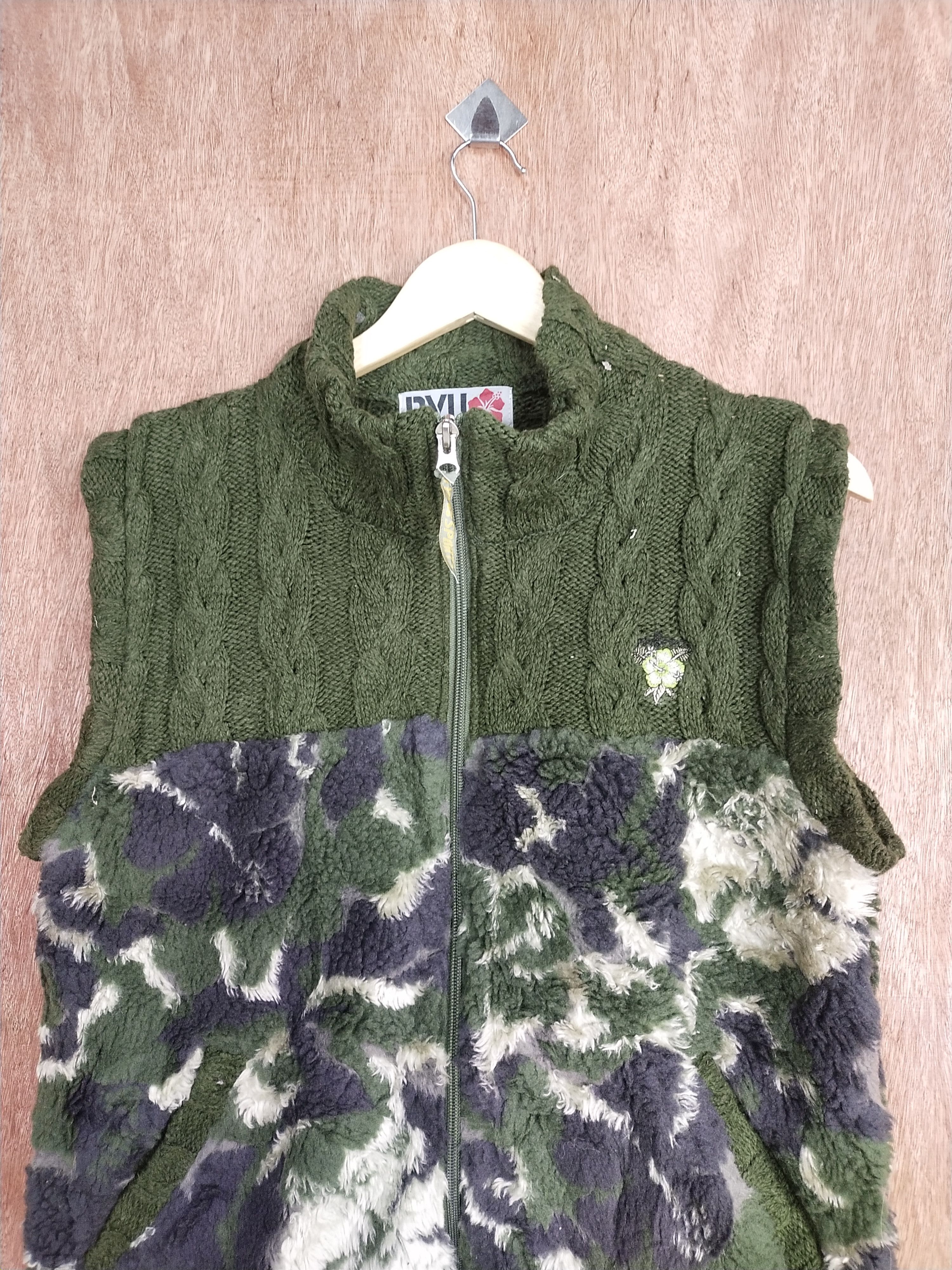 Aran Isles Knitwear × Japanese Brand Ryu Sports cardigan cable knitwear dark green #S191 Size US M / EU 48-50 / 2 - 2 Thumbnail