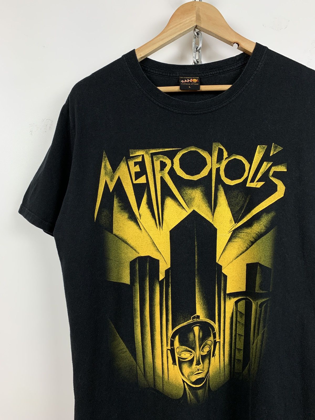 Vintage Vintage Metropolis Movie Black T-Shirt Size US L / EU 52-54 / 3 - 2 Thumbnail