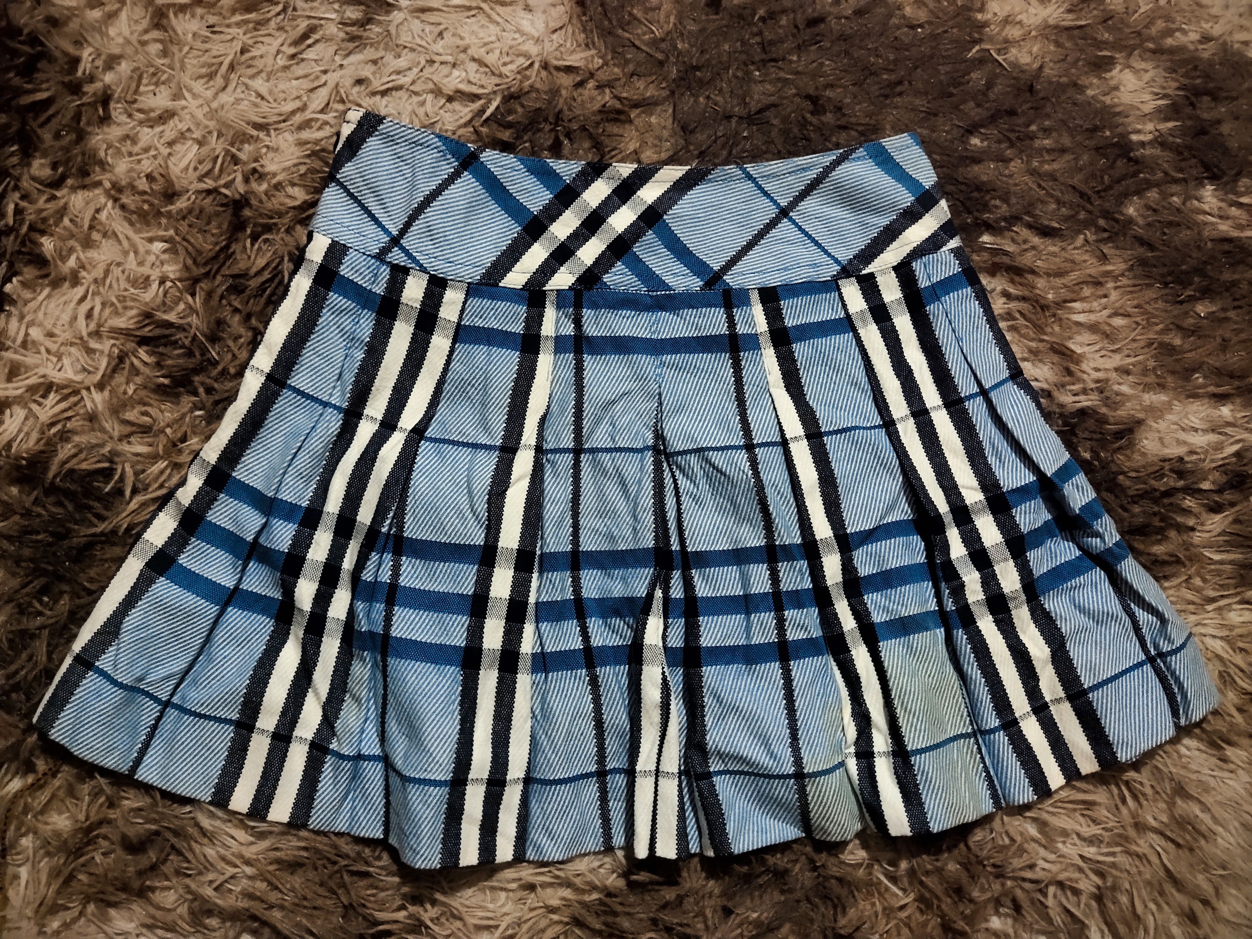 Burberry blue nova check mini skirt