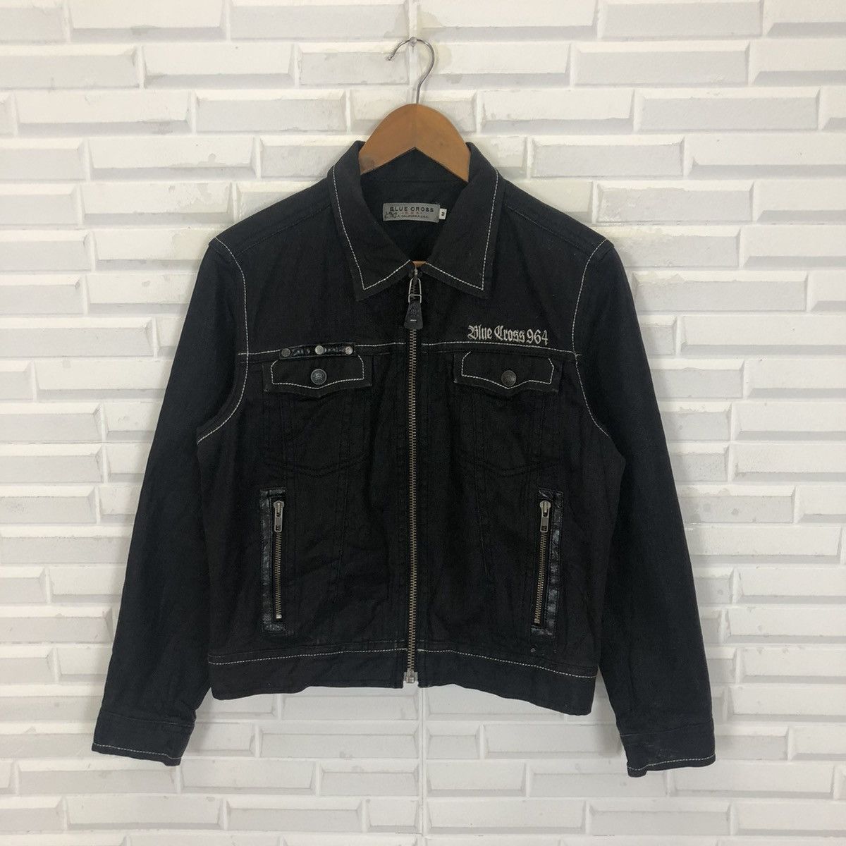 image of Vintage Blue Cross California Punk Cropped Jacket in Black, Men's (Size Medium)
