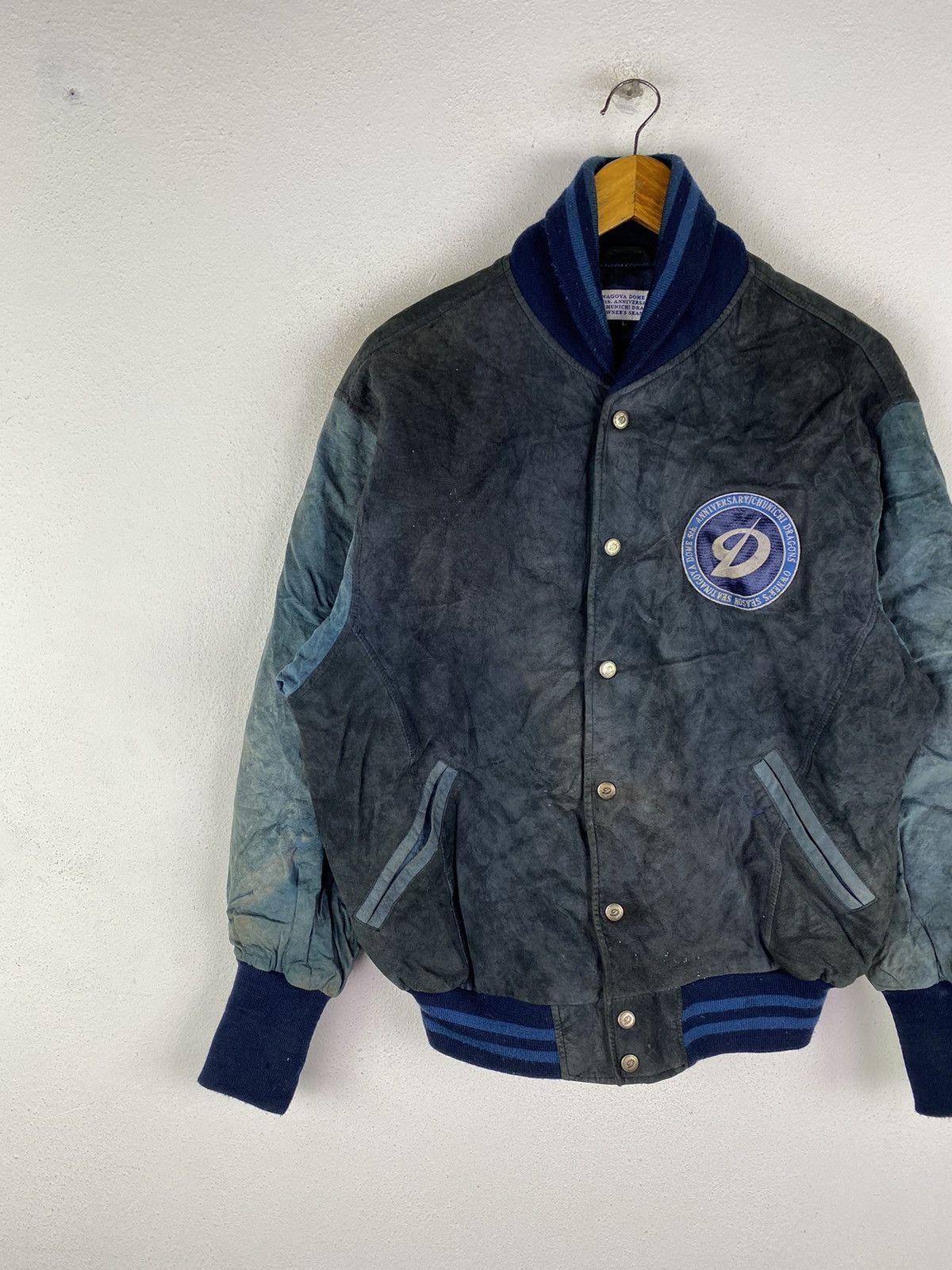 Other 🔥DHL SHIPPPING🔥VINTAGE LEATHER VARSITY JACKET NAGOYA DOME Size US L / EU 52-54 / 3 - 7 Thumbnail