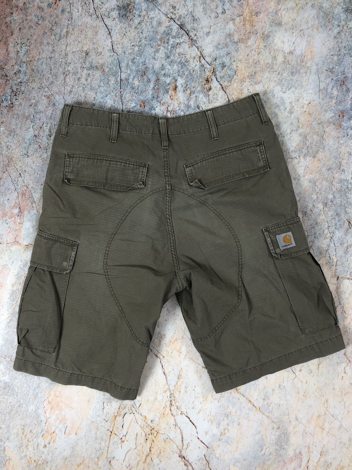 Carhartt Carhartt vintage brown shorts Size US 34 / EU 50 - 1 Thumbnail