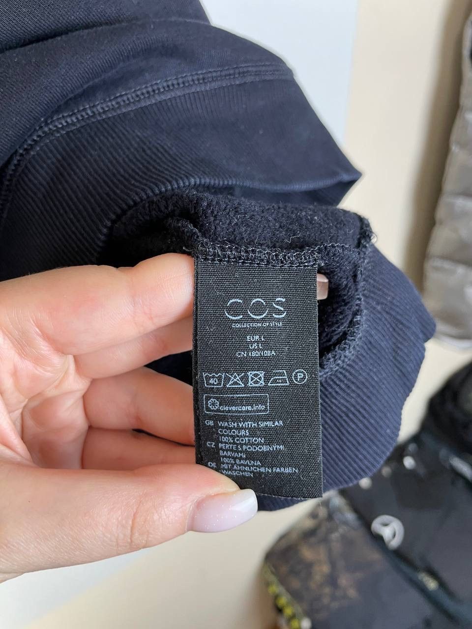 Cos Cos luxury sweatshirt size L Size US L / EU 52-54 / 3 - 3 Thumbnail