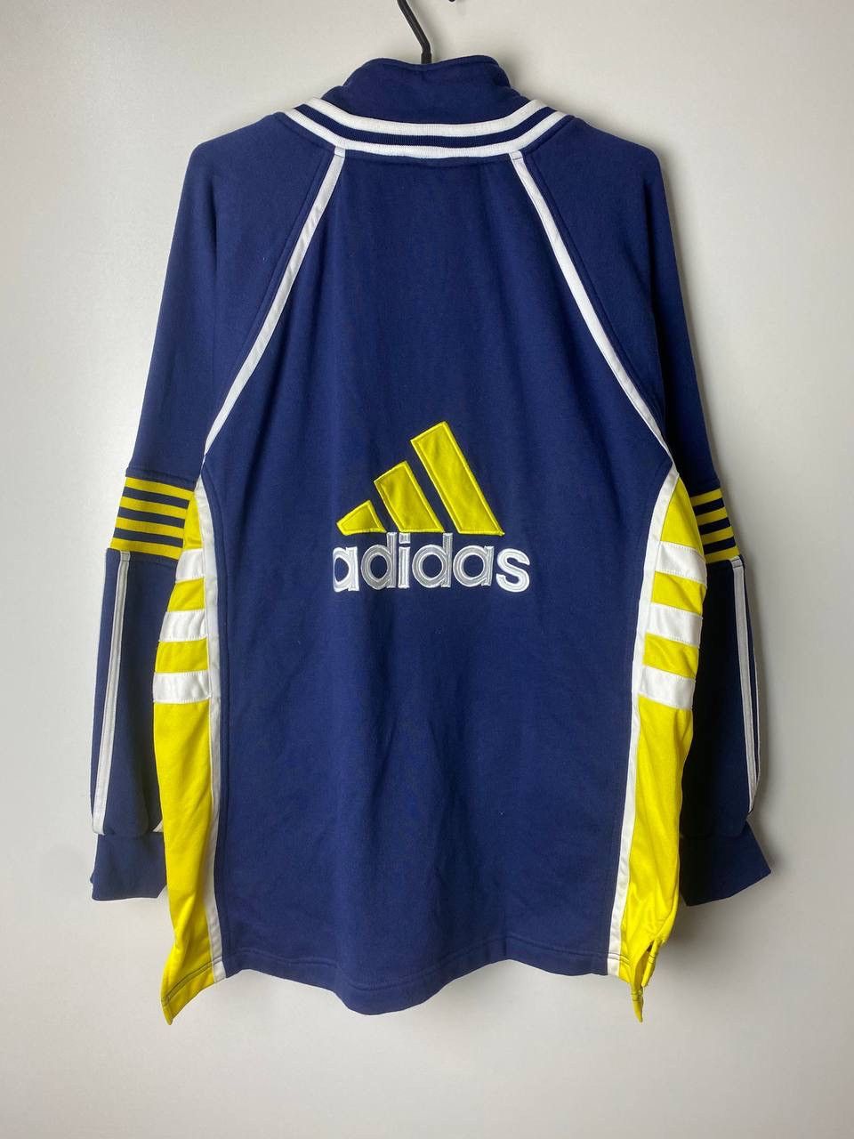 Vintage Adidas big logo vintage sweatshirt size M Size US M / EU 48-50 / 2 - 1 Thumbnail