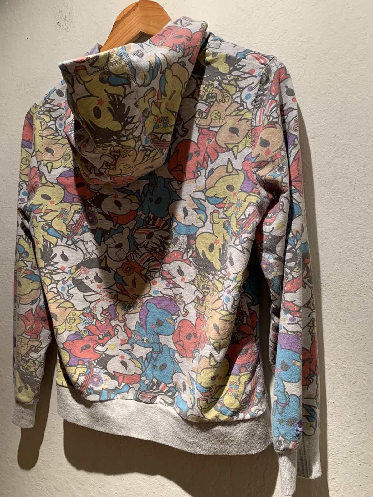 Vintage × tokidoki RARE* Vintage TokiDoki All Over Print AOP Camo Zip Up Hoodie Size S / US 4 / IT 40 - 3 Thumbnail