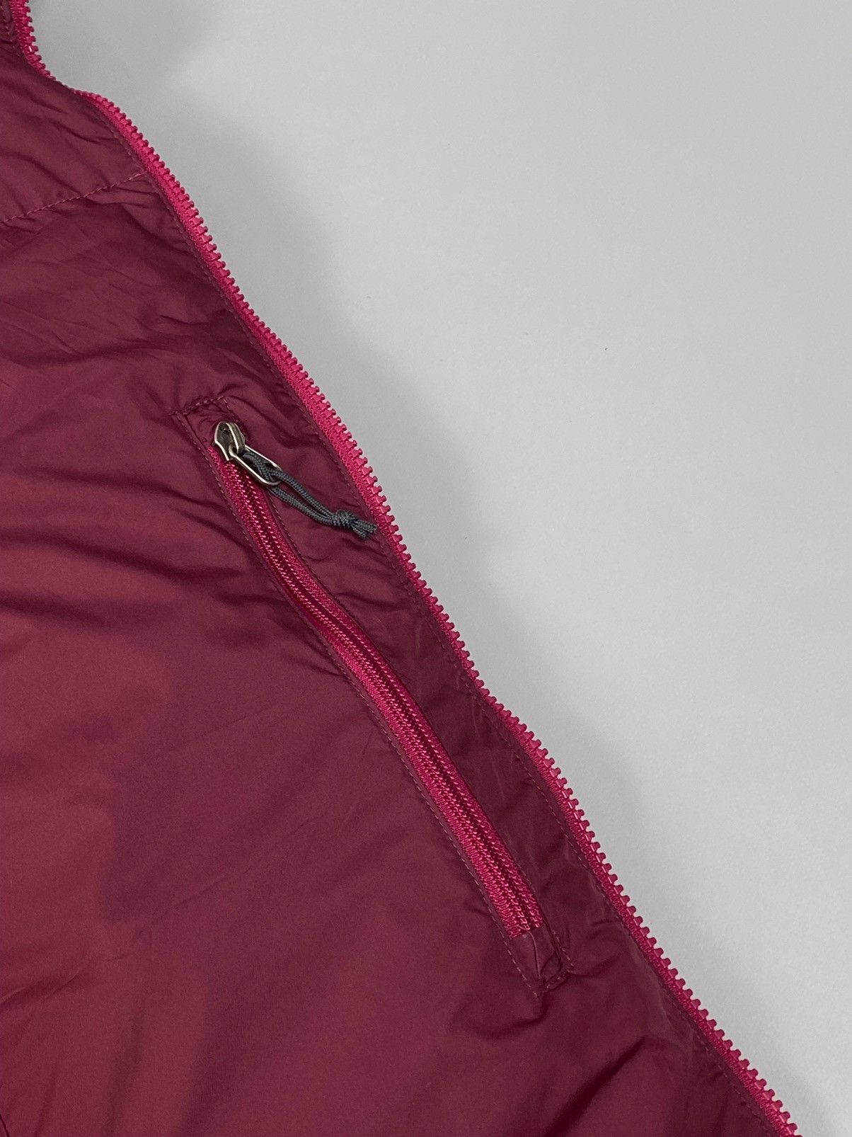 The North Face × Vintage Vintage The North Face 700 Down Puffer Vest Size L / US 10 / IT 46 - 6 Thumbnail