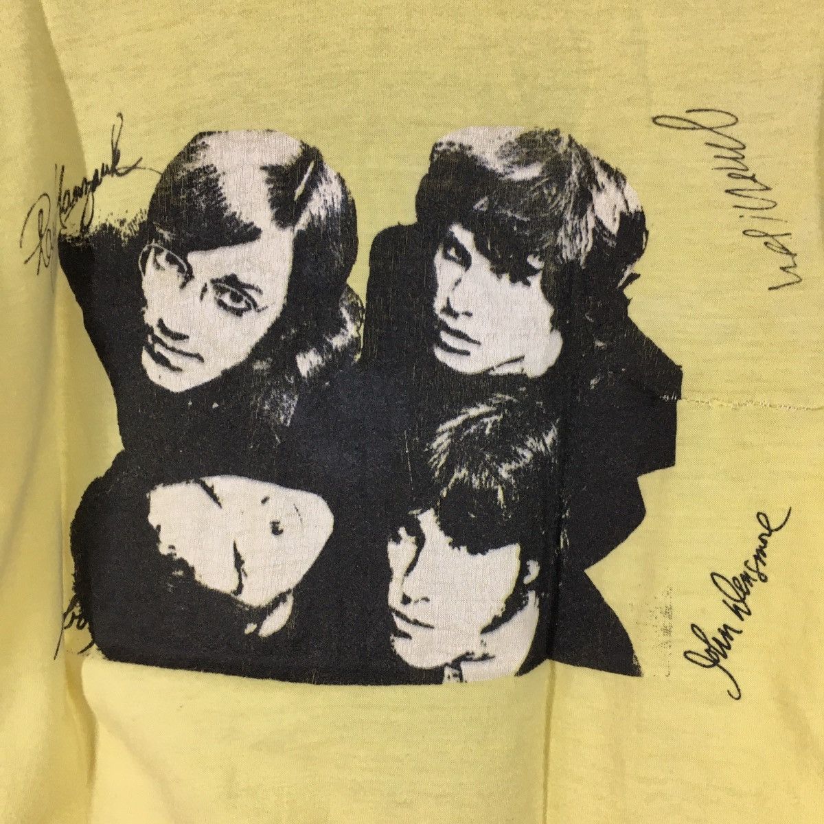 Band Tees Vintage 80s The Doors band distressed t shirt Size US S / EU 44-46 / 1 - 5 Thumbnail