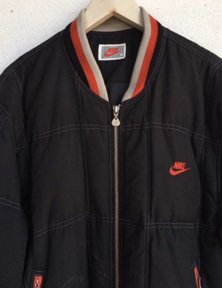 Nike Vintage Nike Air Jordan Jacket bumber jacket Size US L / EU 52-54 / 3 - 8 Thumbnail