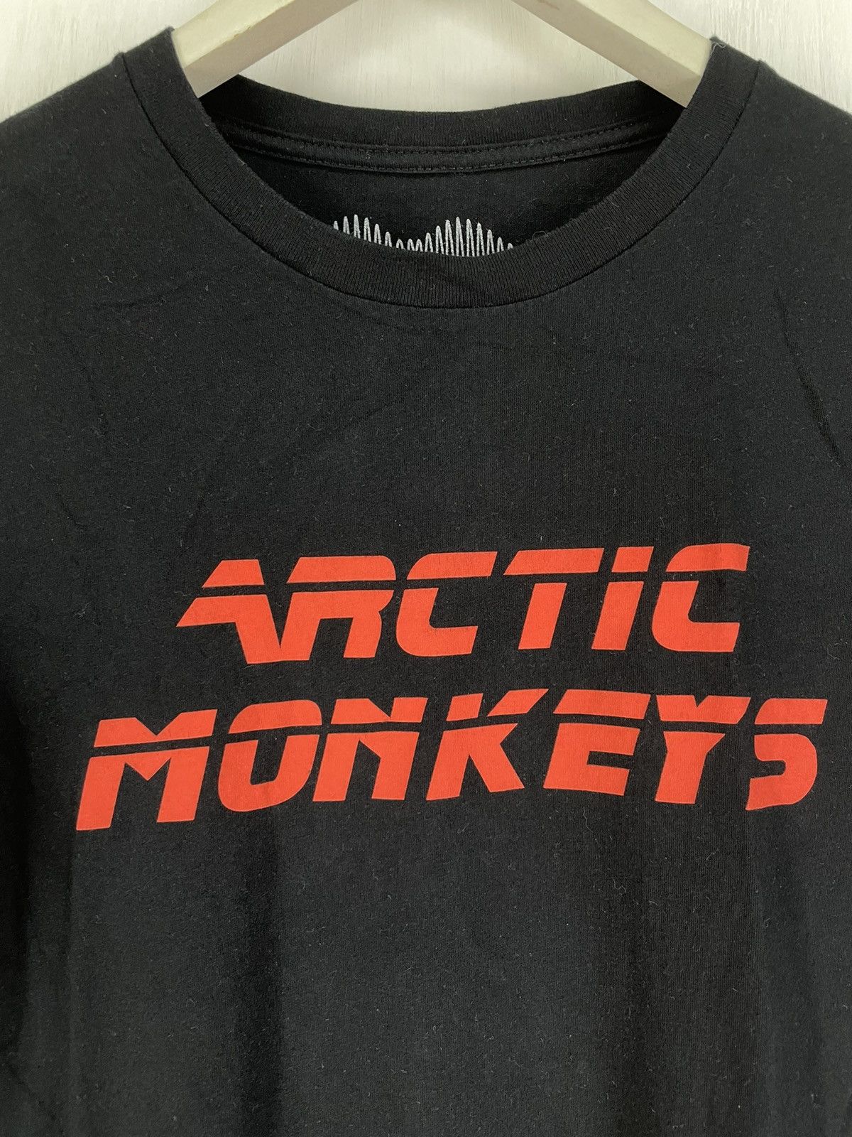 Band Tees Artic Monkey band t shirt Size US M / EU 48-50 / 2 - 3 Thumbnail