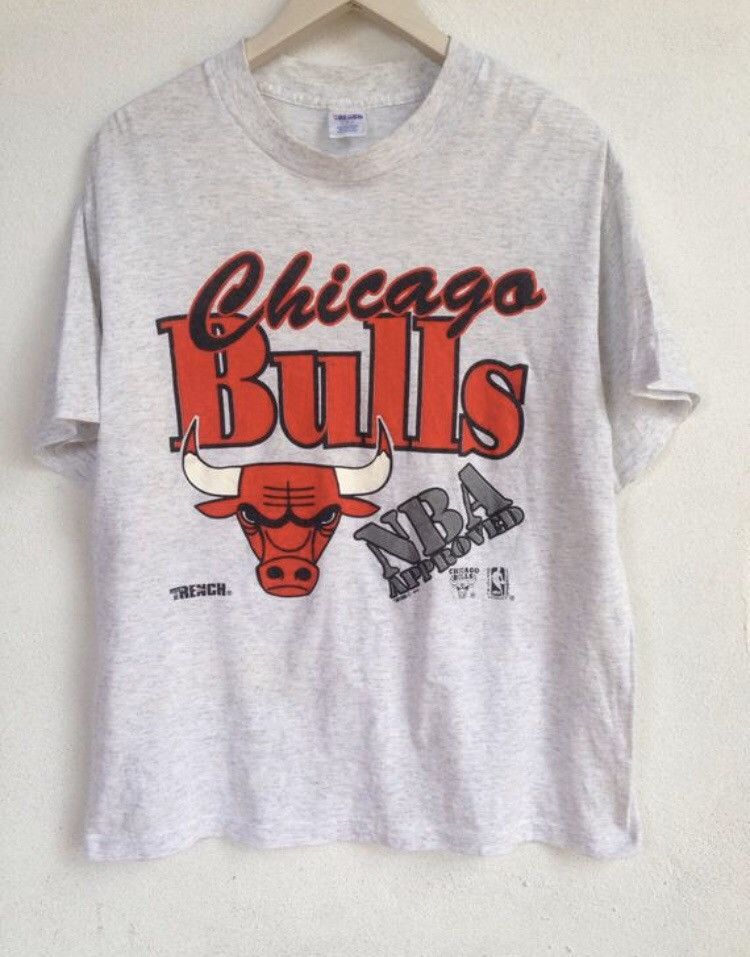 NBA Vintage 90s Chicago Bulls NBA t shirt Size US L / EU 52-54 / 3 - 1 Thumbnail