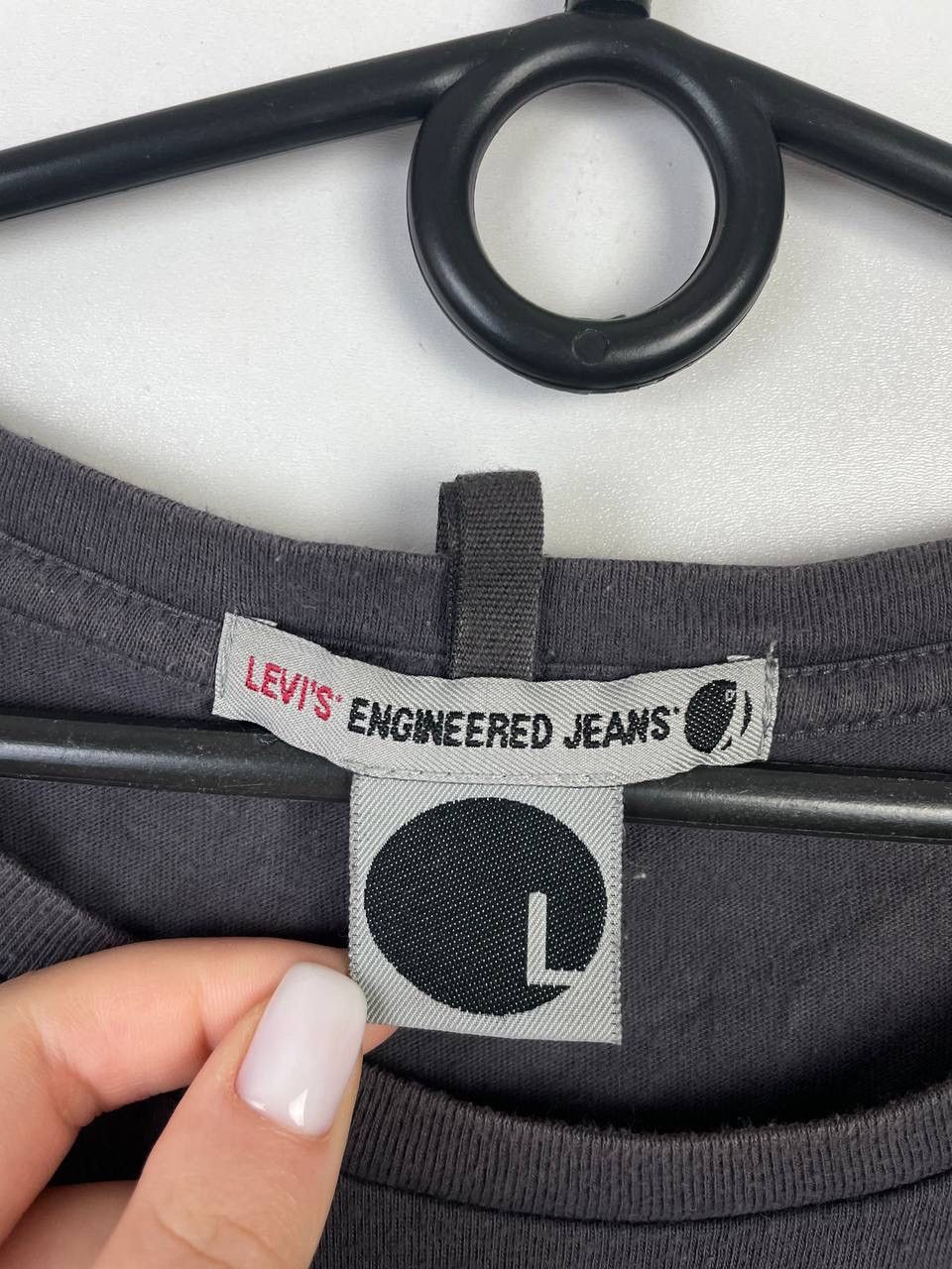 Levi's Levi’s Engineered jeans t-shirt size L Size US L / EU 52-54 / 3 - 3 Thumbnail