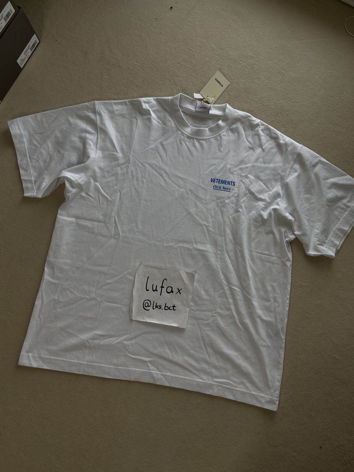 Vetements NEW | VETEMENTS WHITE LOGO „CLICK HERE“ TSHIRT BLUE OVERSIZE Size US M / EU 48-50 / 2 - 1 Thumbnail