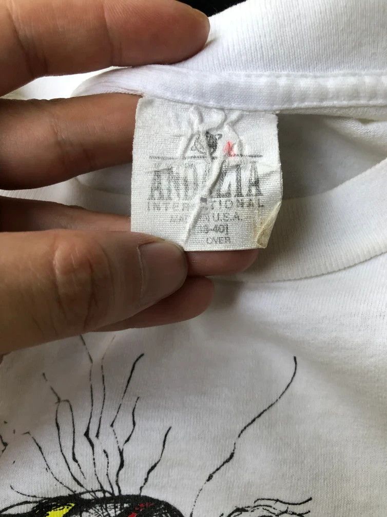 Disney RARE🔥VTG 90’S ANDAZIA ALICE IN WONDELAND QUEEN OF HEARTS Size US M / EU 48-50 / 2 - 6 Thumbnail