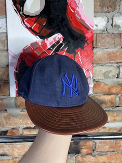 KTZ X Supreme new York Yankees Cap in Red