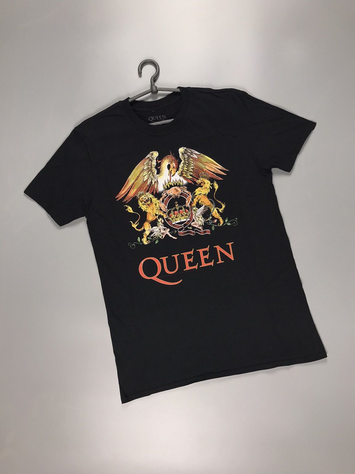 Band Tees Vintage Queen T-shirt Size US M / EU 48-50 / 2 - 1 Thumbnail