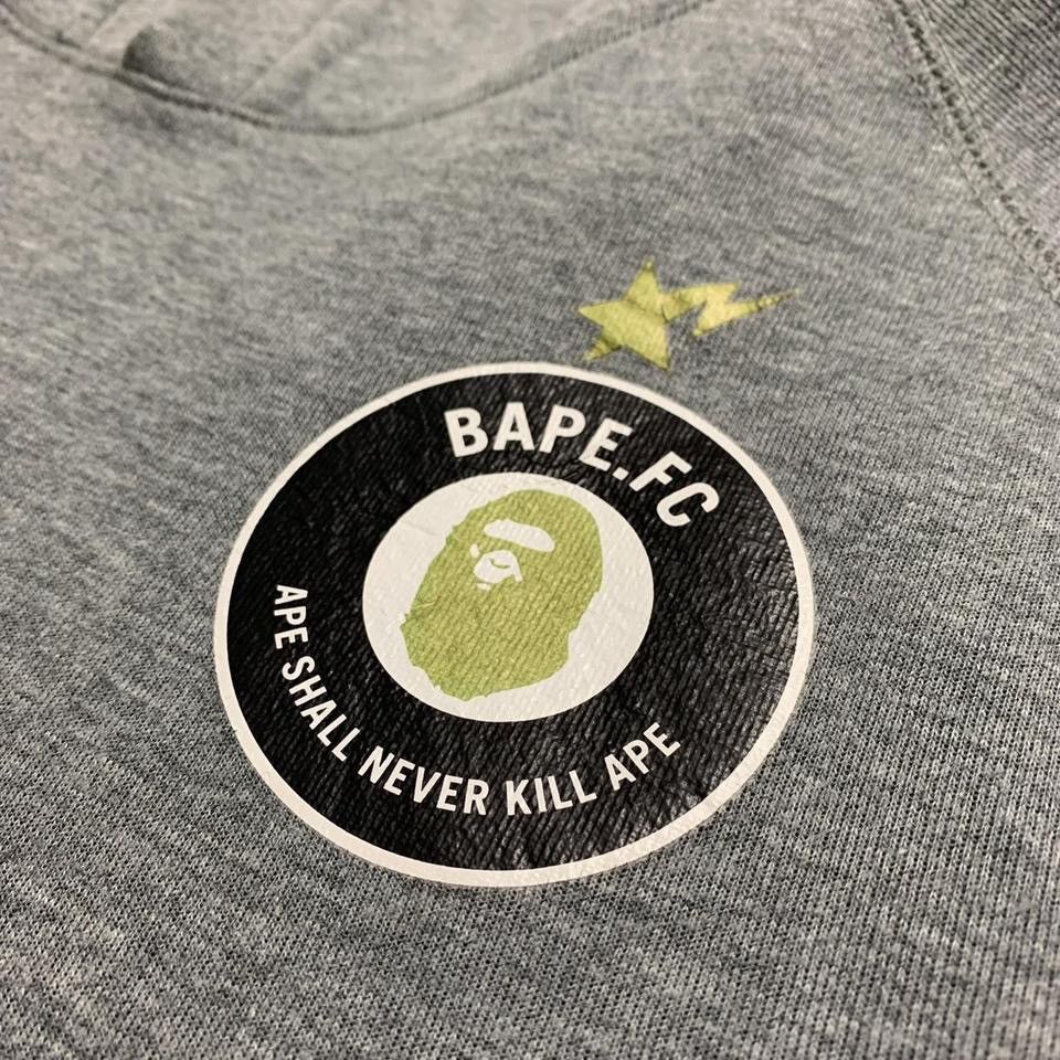 Bape BAPE x PUMA Grey Medium Pullover Hoodie Size US M / EU 48-50 / 2 - 2 Thumbnail