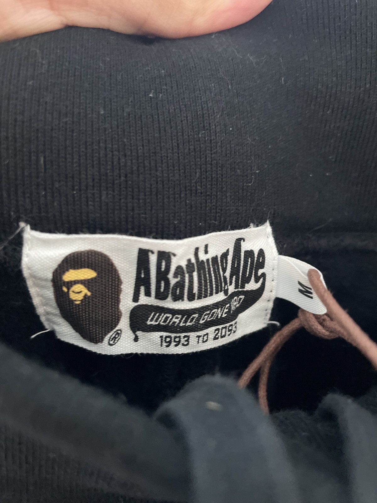 Bape Bape shark sweatpants medium Size US 32 / EU 48 - 3 Thumbnail