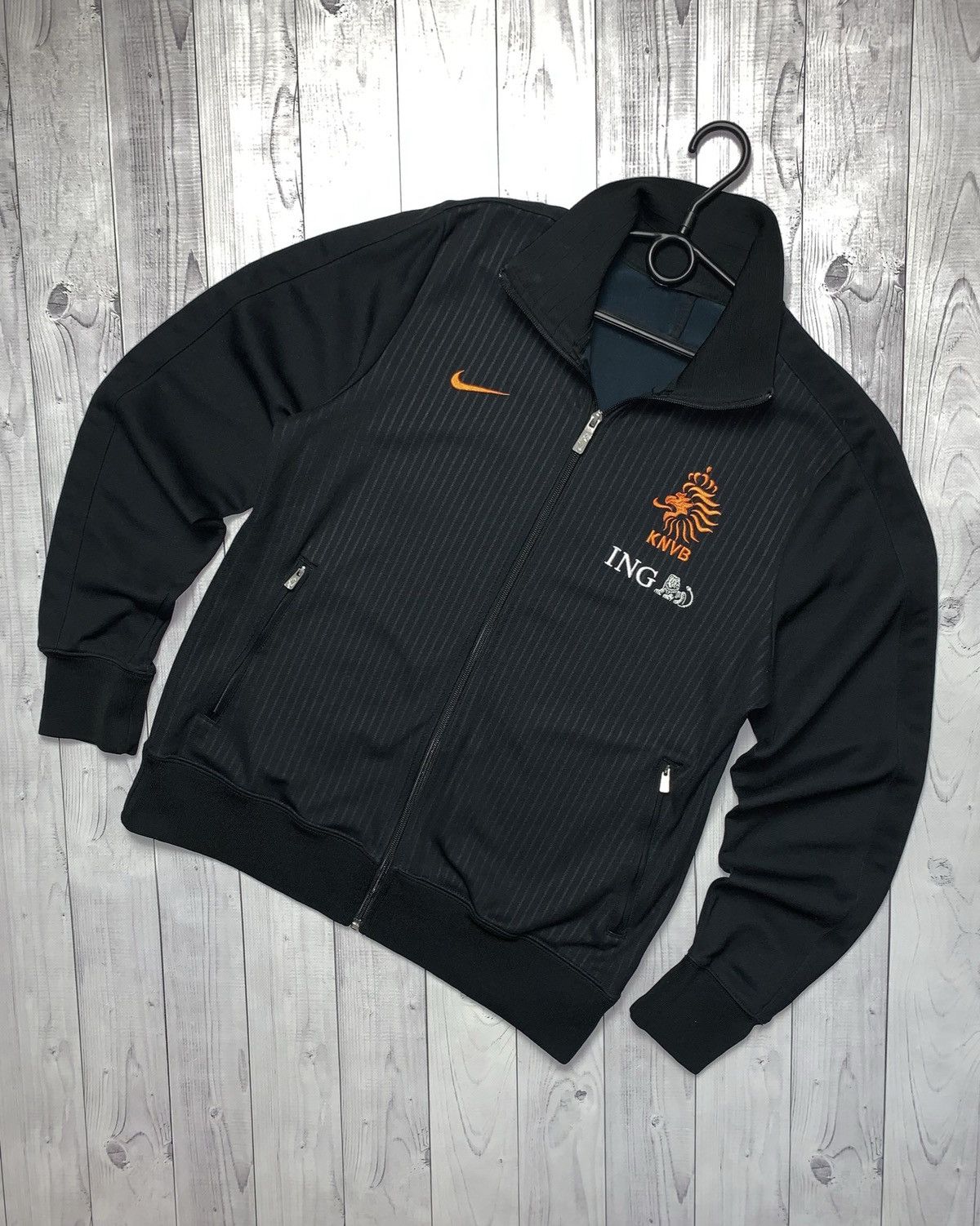 Nike × Vintage Vintage Nike Nederland soccer track jacket black striped L Size US L / EU 52-54 / 3 - 1 Thumbnail