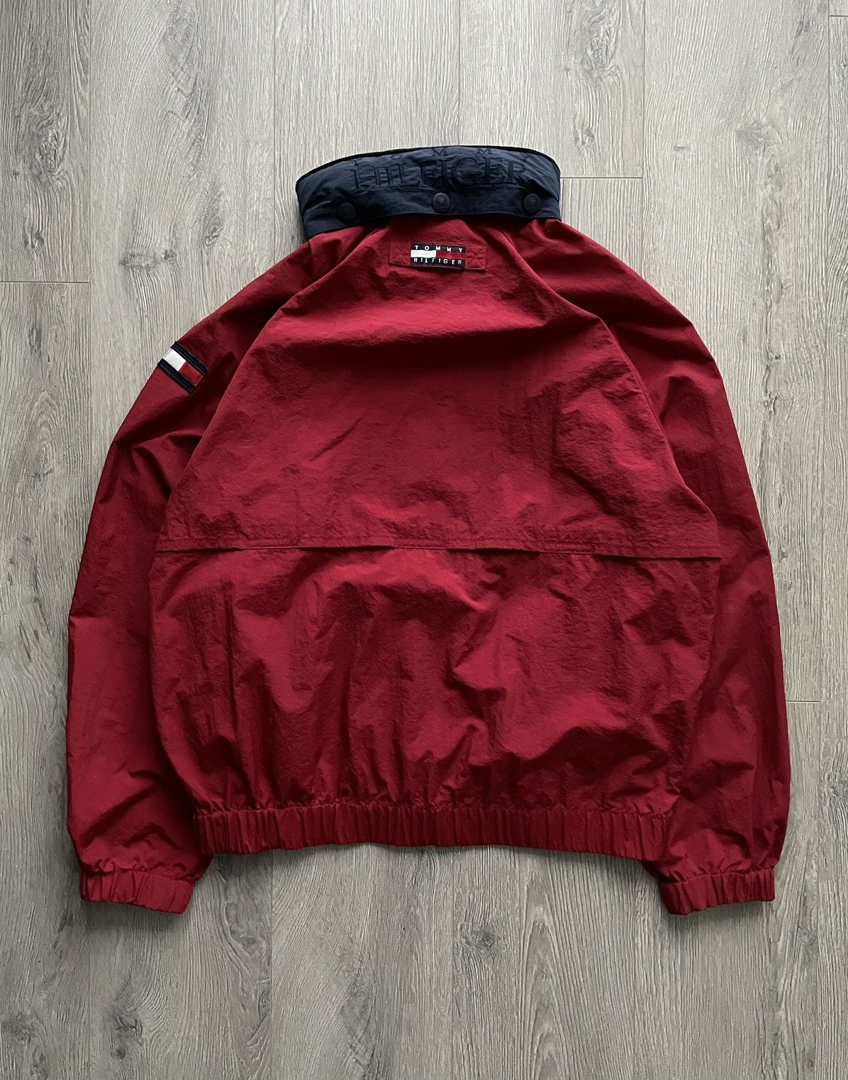 Vintage Tommy Hilfiger Windbreaker Jacket Hood Nylon 2000s