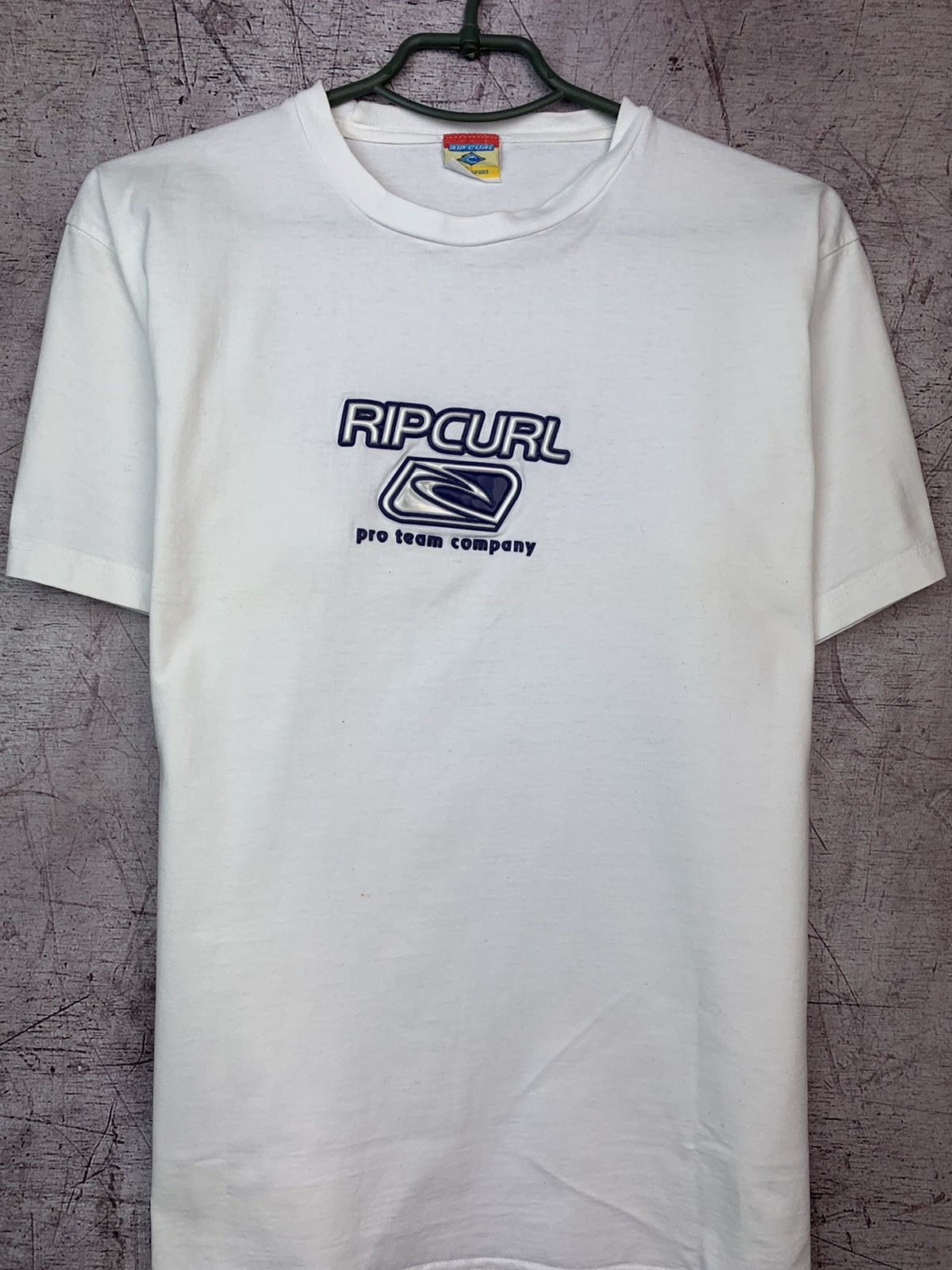 Rip Curl × Ripcurl × Vintage Vintage 90s Rip Curl Surfing Australia T Shirt Size US L / EU 52-54 / 3 - 2 Thumbnail