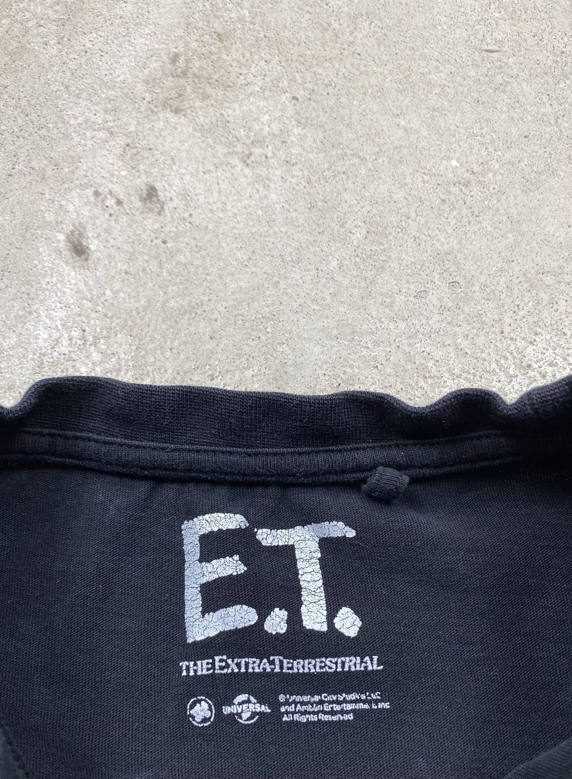 Universal Studios Vintage 2000’s ET The Extra Terrestrial Movie T Shirt Size US M / EU 48-50 / 2 - 8 Thumbnail