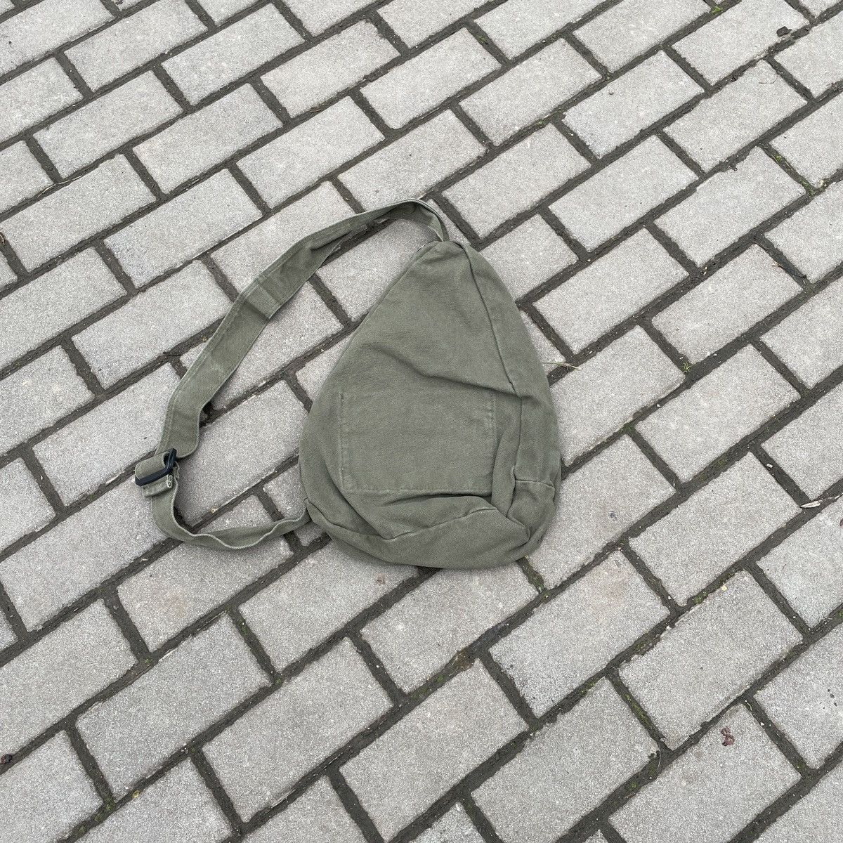 Seditionaries Vintage Sling Crossbody Bag Size ONE SIZE - 4 Thumbnail