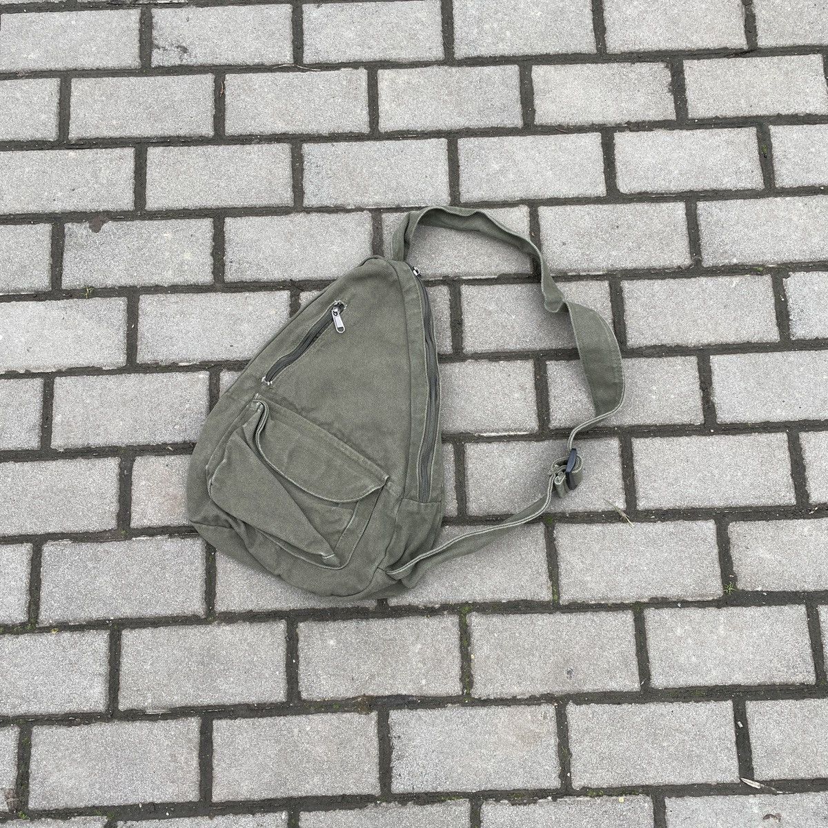 Seditionaries Vintage Sling Crossbody Bag Size ONE SIZE - 2 Thumbnail