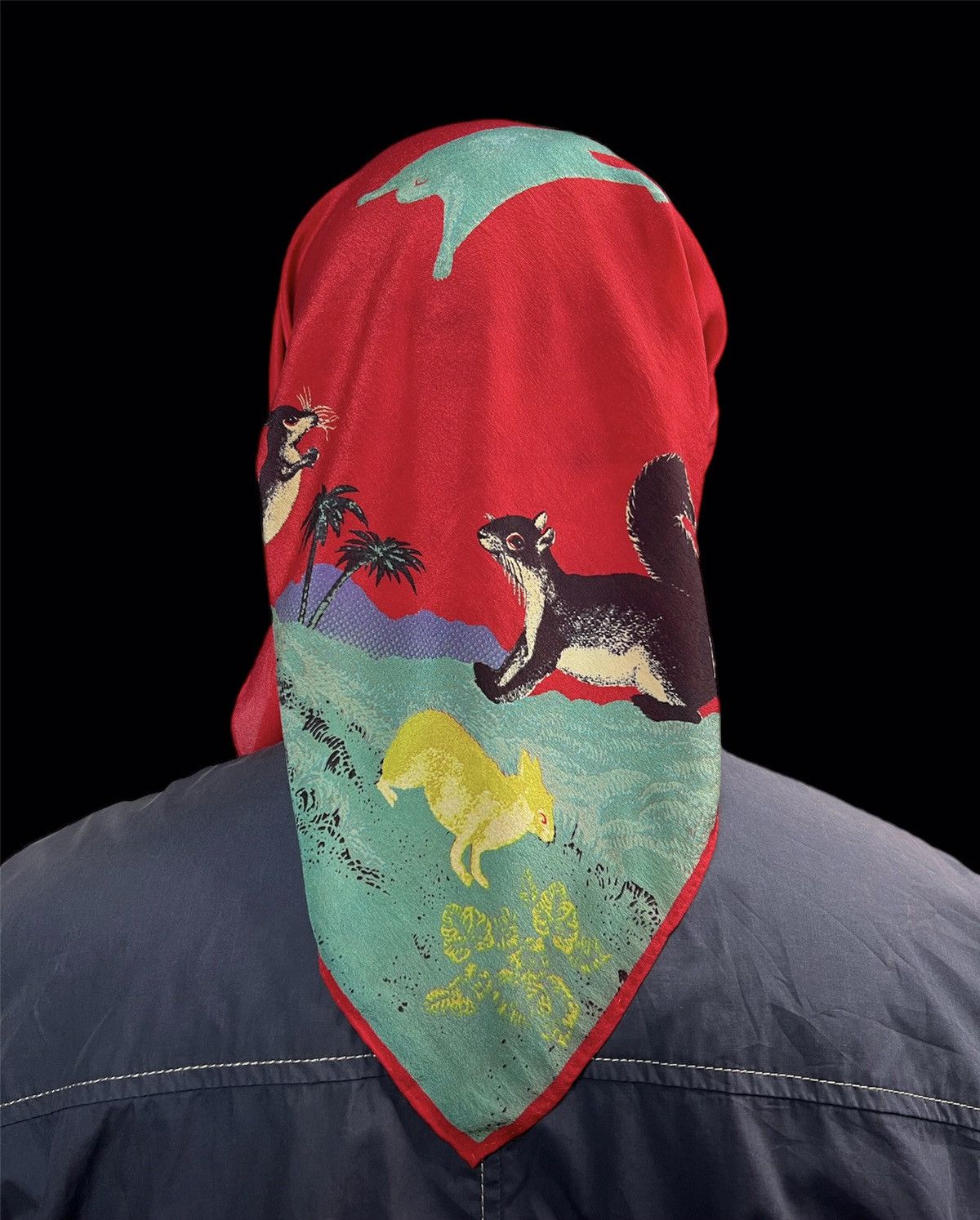 Issey Miyake 💥NEED GONE💥Issey Miyake Animal Short Scarves Size ONE SIZE - 2 Thumbnail