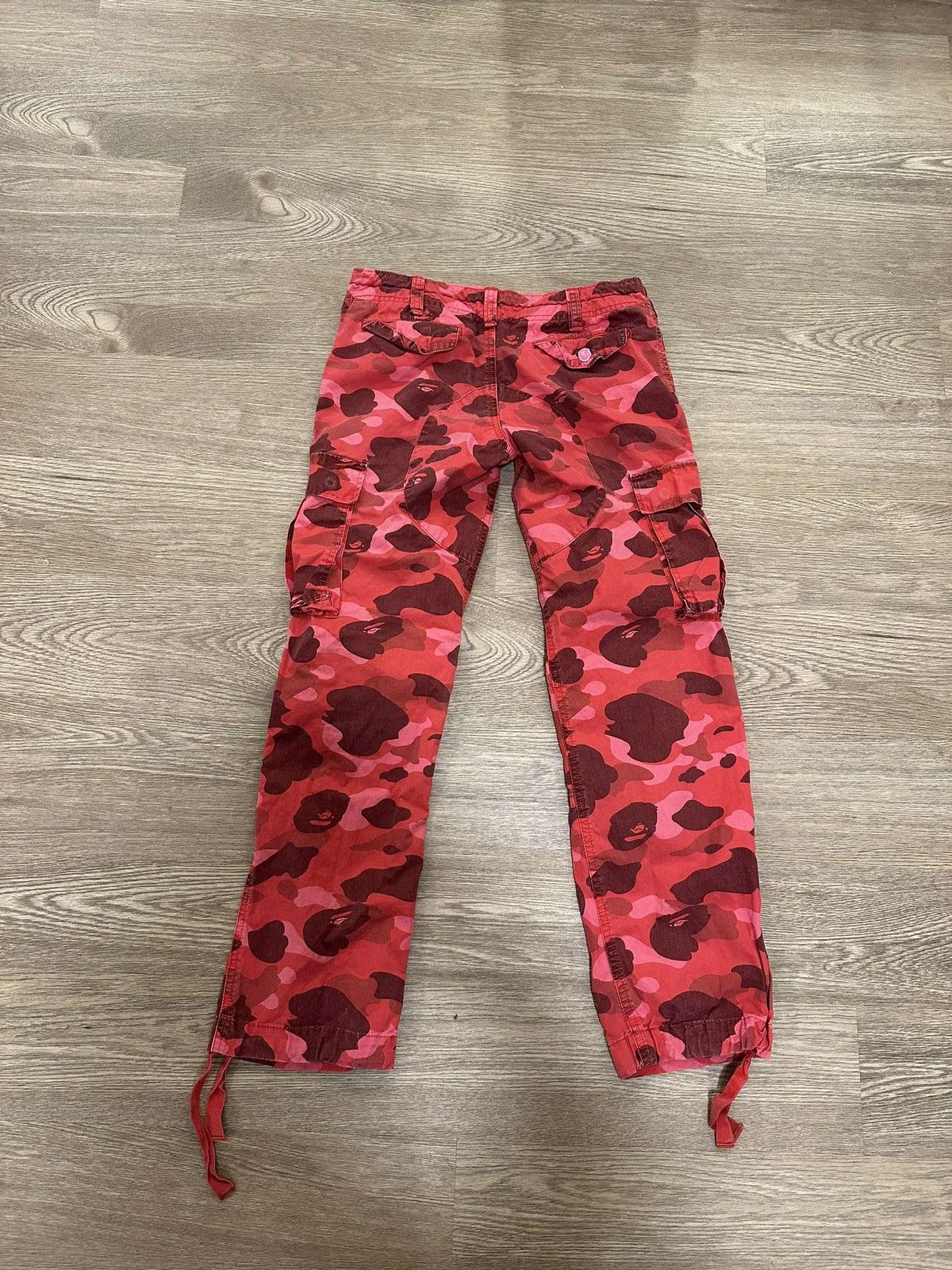 Bape red camo pants best sale