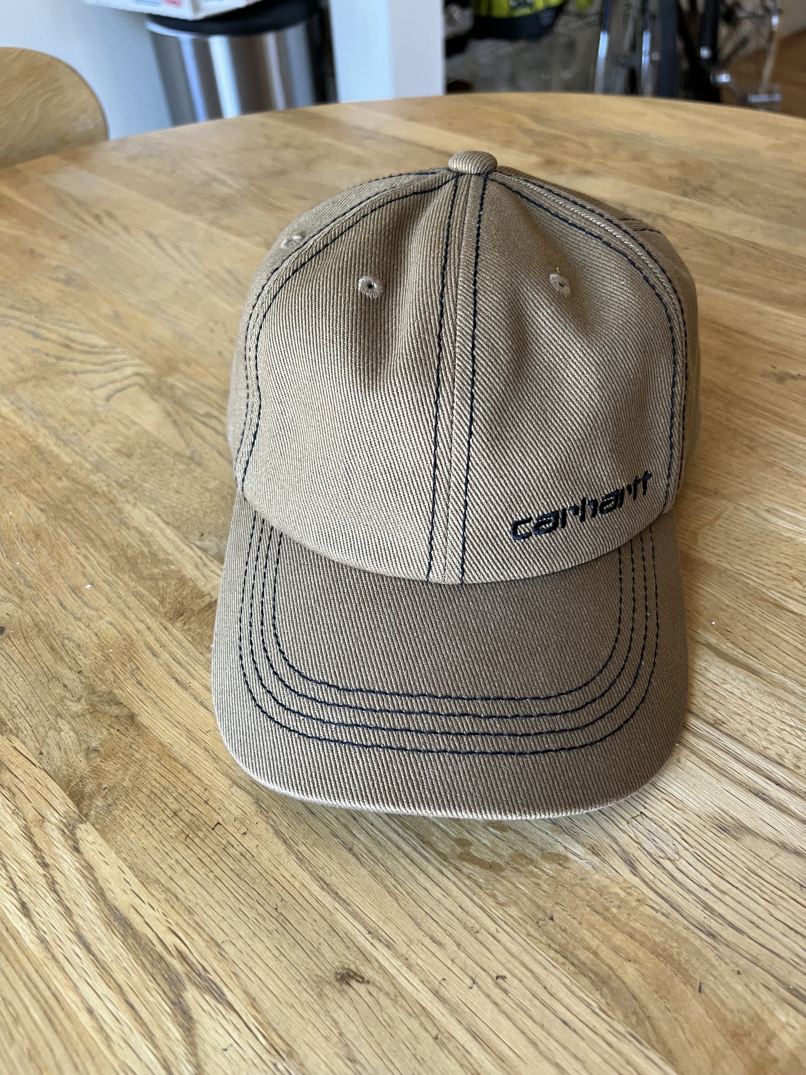 Carhartt Wip Carhartt WIP Hat LIKE NEW Size ONE SIZE - 1 Thumbnail