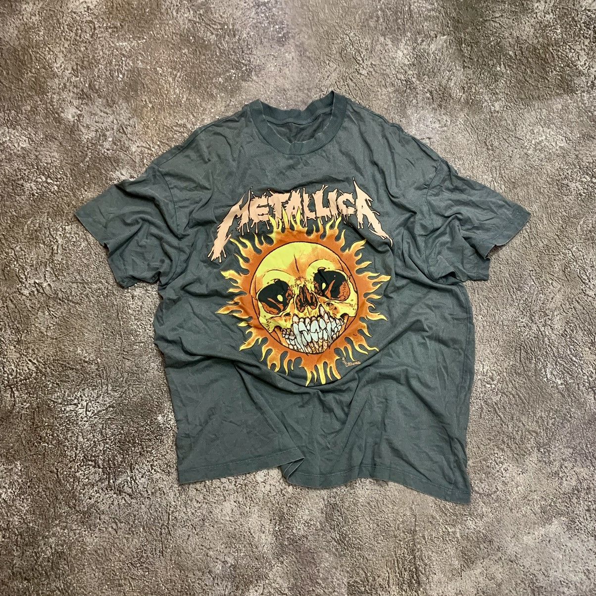 vintage Metallica Skulls Horror band rap faded tee grail 90s