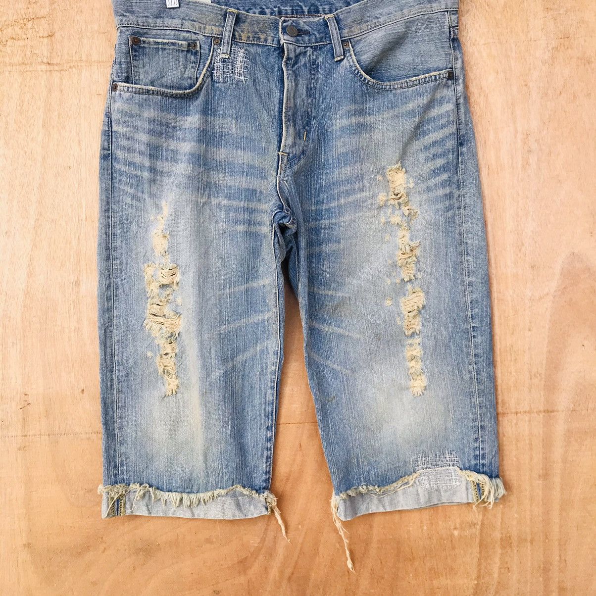 Edwin Edwin distressed ripped denim japan shortpant waist 34-35 Size US 34 / EU 50 - 2 Thumbnail