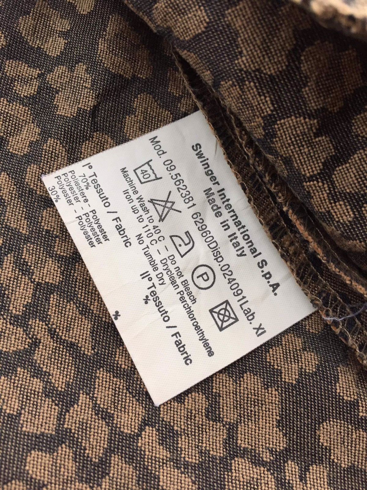 Fendi Vintage FENDI LEOPARD Print Straight Jacket Size XL / US 12-14 / IT 48-50 - 7 Thumbnail
