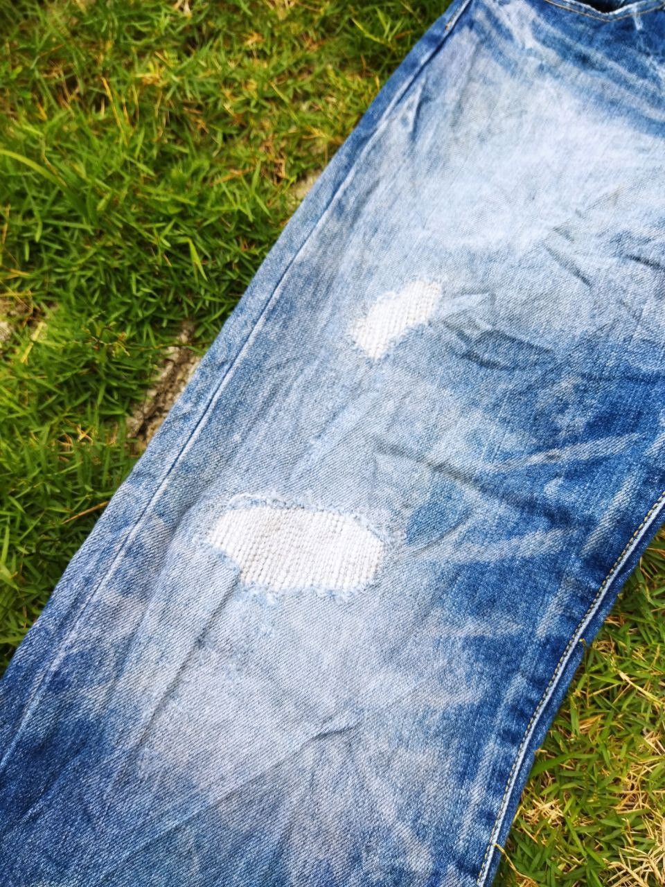 If Six Was Nine Japanese Lingua Franca Distressed Jeans Size US 29 - 5 Thumbnail