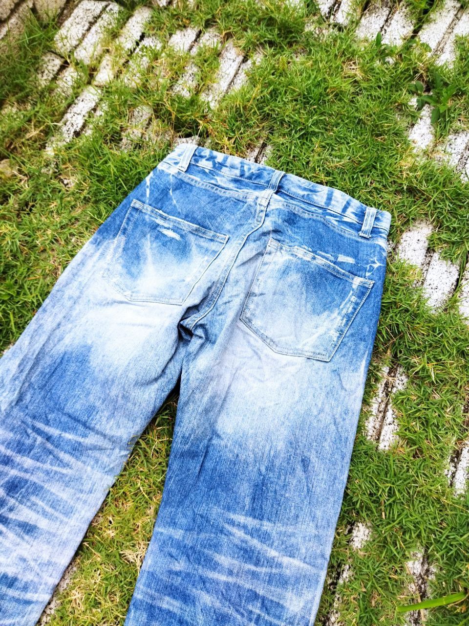 If Six Was Nine Japanese Lingua Franca Distressed Jeans Size US 29 - 12 Thumbnail
