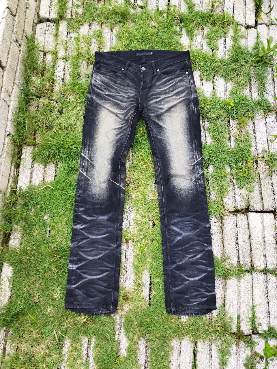 image of Archival Clothing x Gostar De Fuga Vintage Fuga Japan Distressed Jeans in Black Distressed (Size 33