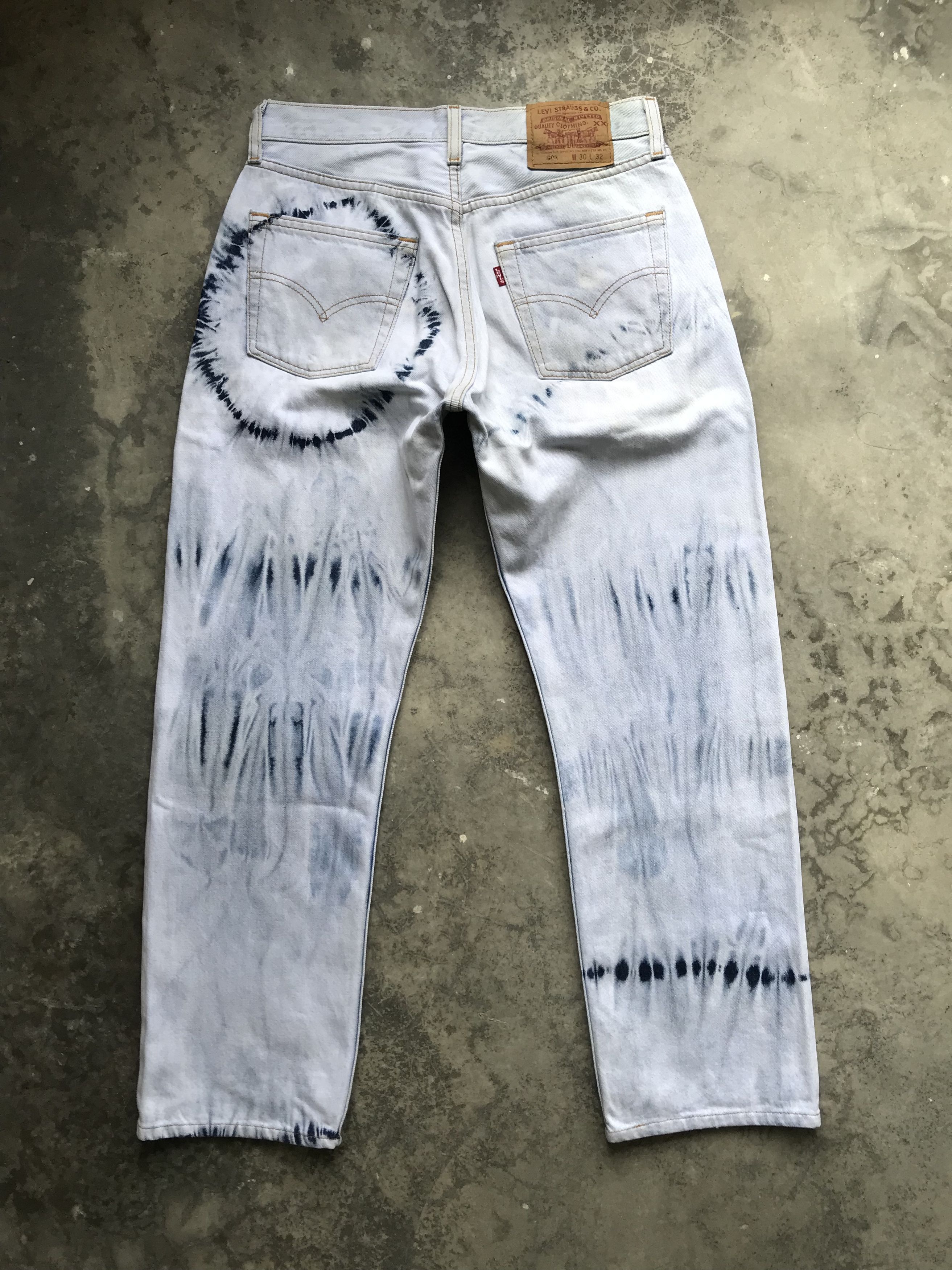 Levi's VLEV58 🔥Ultra Rare 🔥Vintage Levis 501 Tye Dye Jeans Size US 28 / EU 44 - 12 Thumbnail