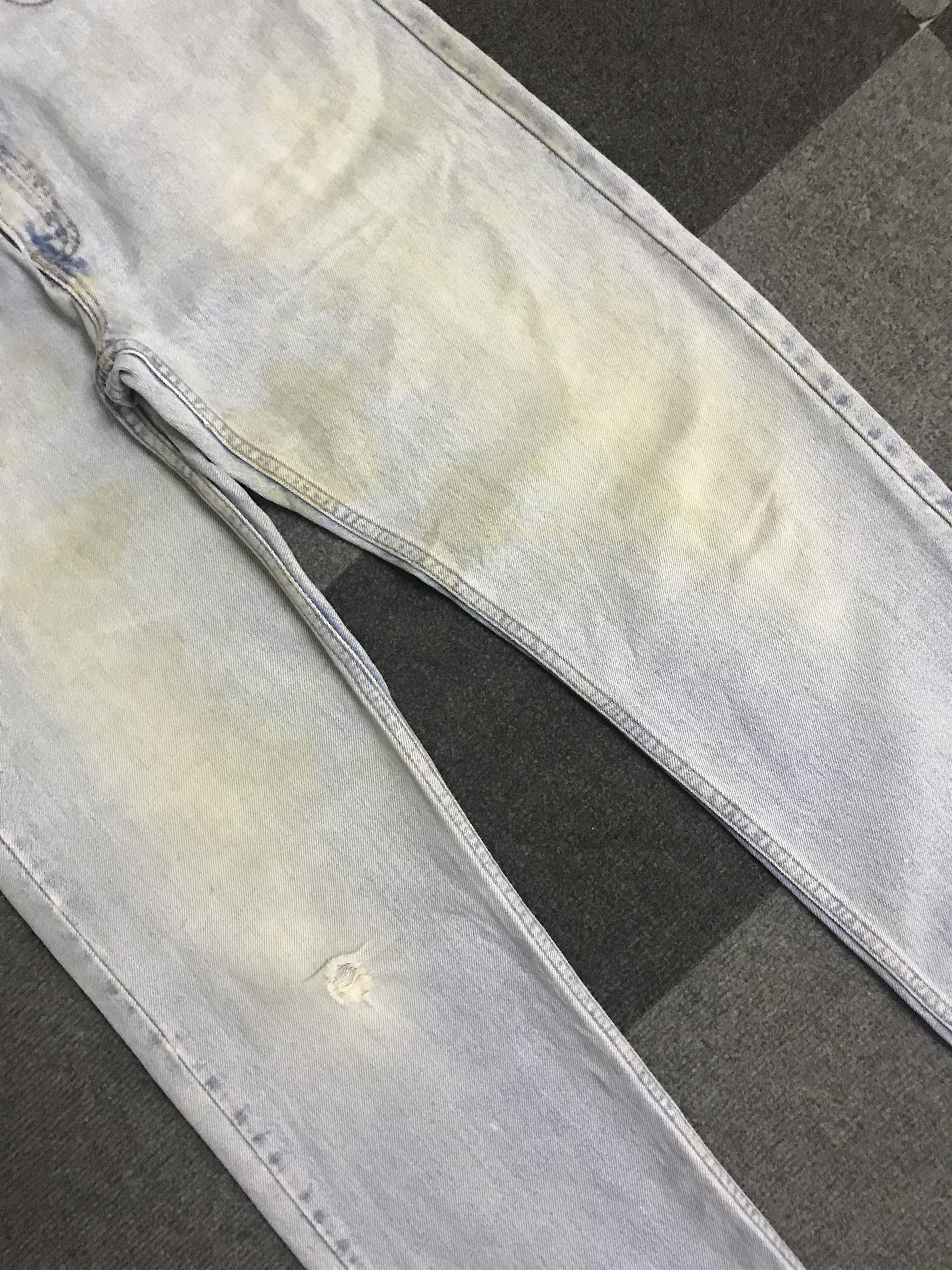 Levi's VL155 Vintage Levis 505 Dirty Distressed Light Wash Jeans Size US 31 - 3 Thumbnail